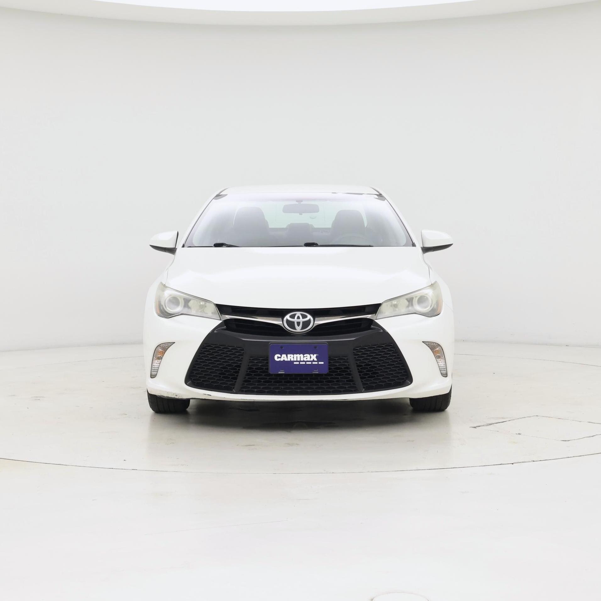 Thumbnail: 2015 Toyota Camry - 5