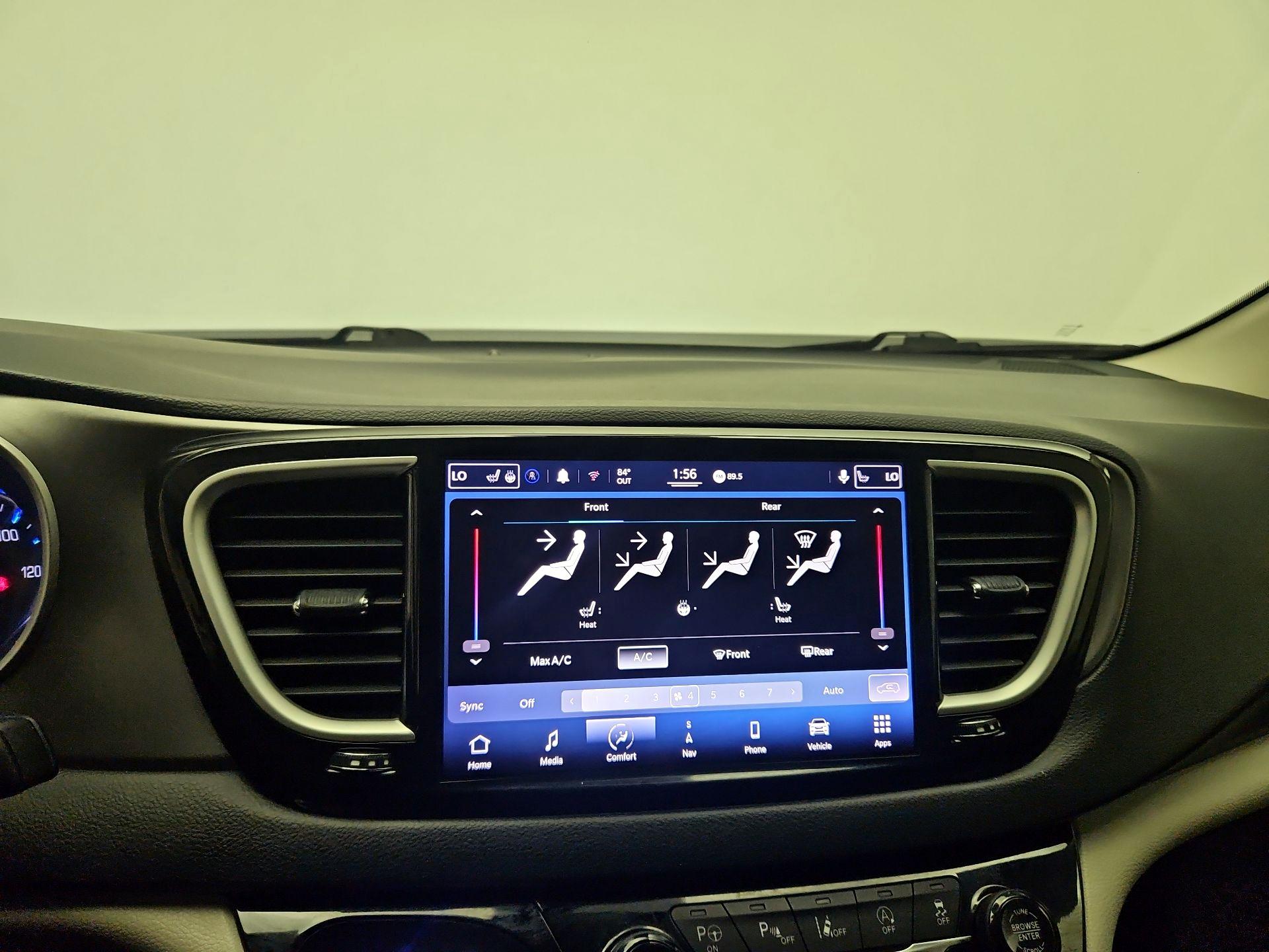 Thumbnail: 2021 Chrysler Pacifica - 16