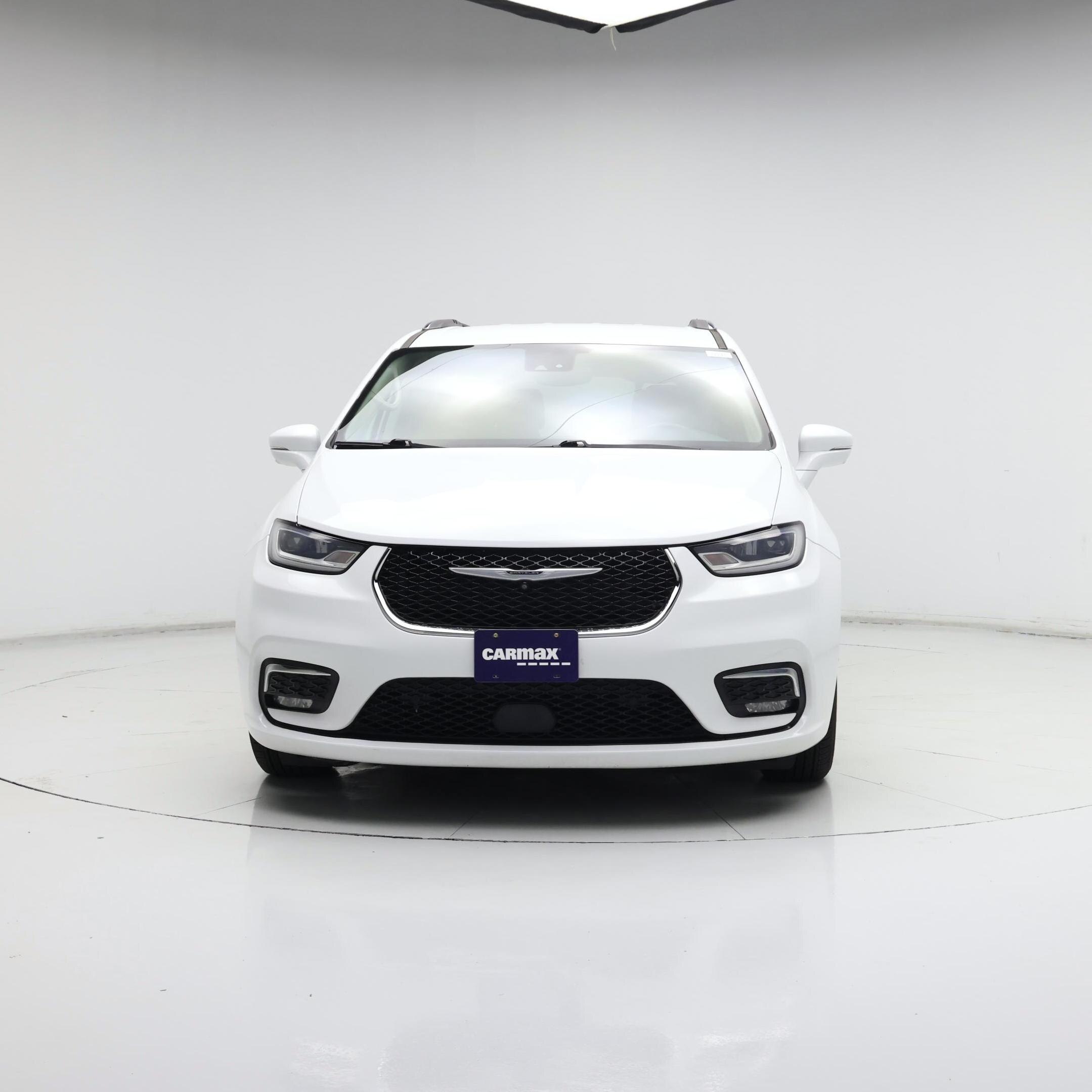 Thumbnail: 2021 Chrysler Pacifica - 5