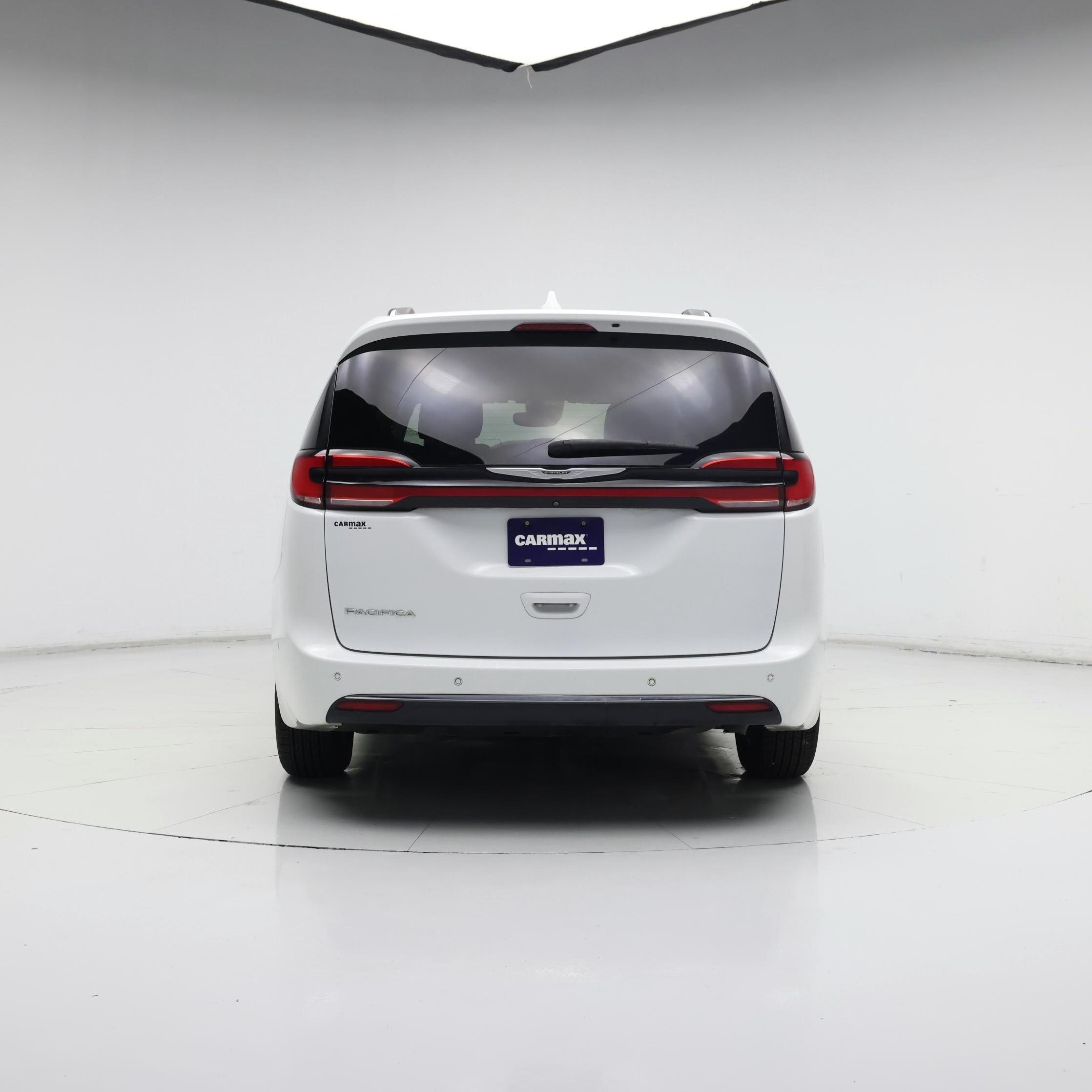 Thumbnail: 2021 Chrysler Pacifica - 6