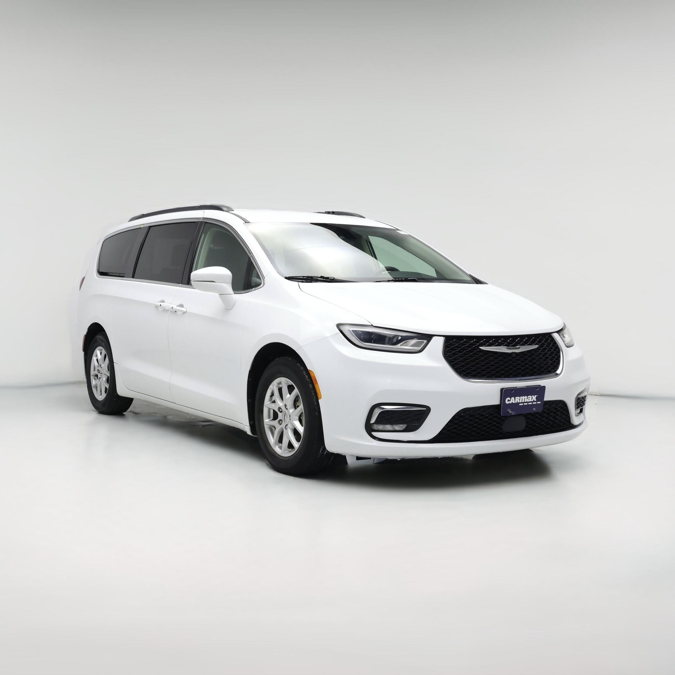 Thumbnail: 2022 Chrysler Pacifica - 1