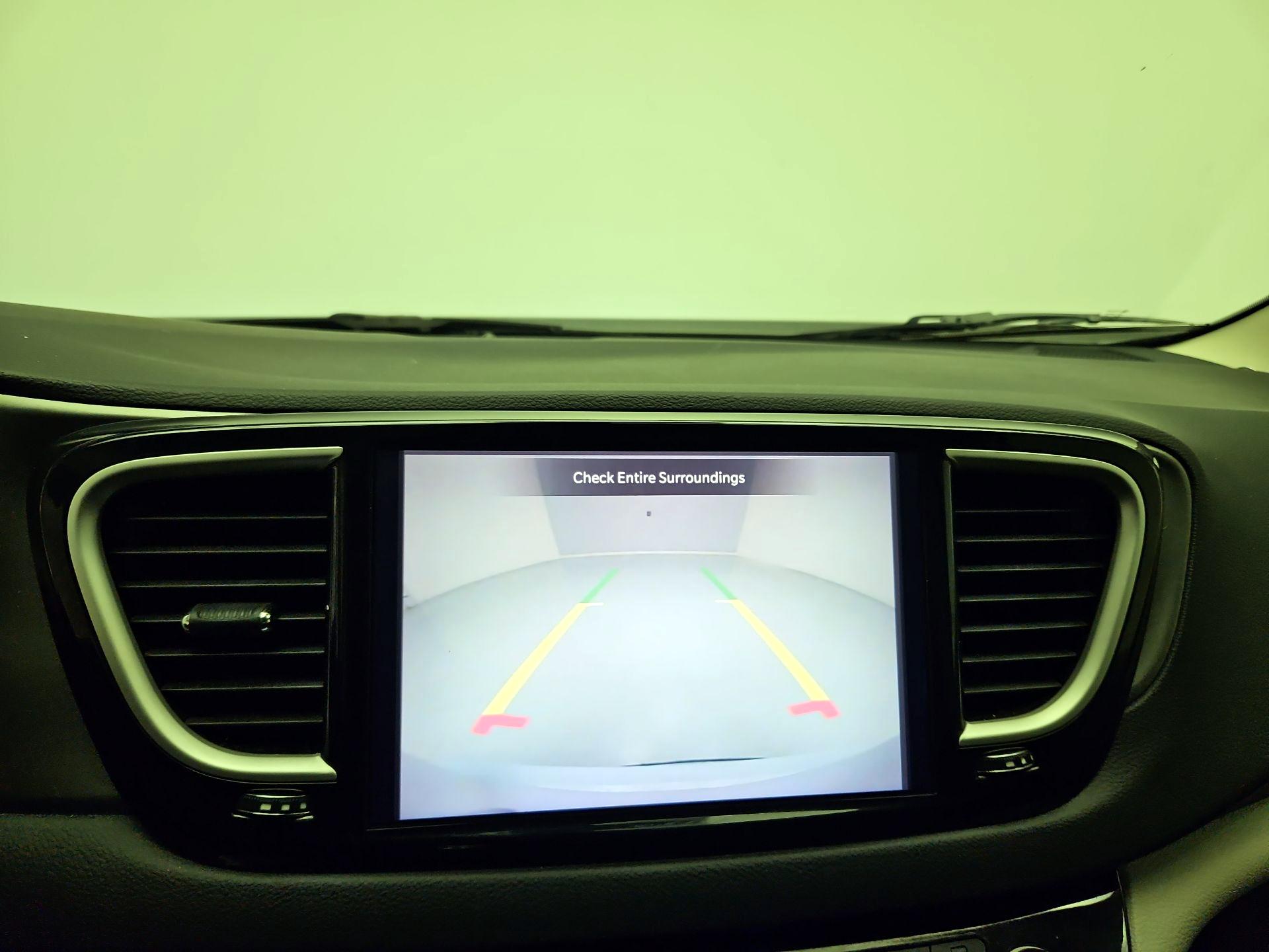 Thumbnail: 2022 Chrysler Pacifica - 13