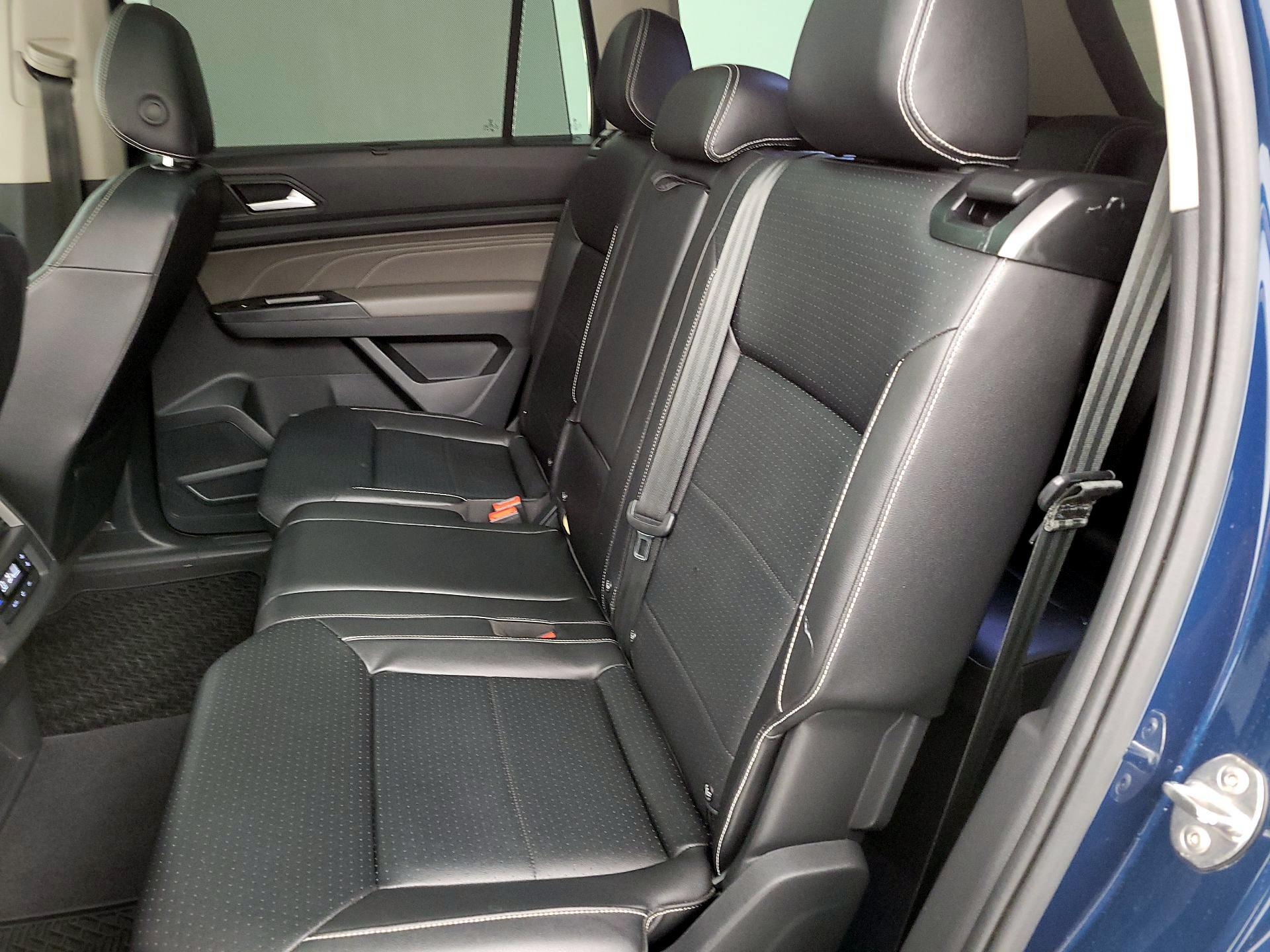 Thumbnail: 2021 Volkswagen Atlas - 20