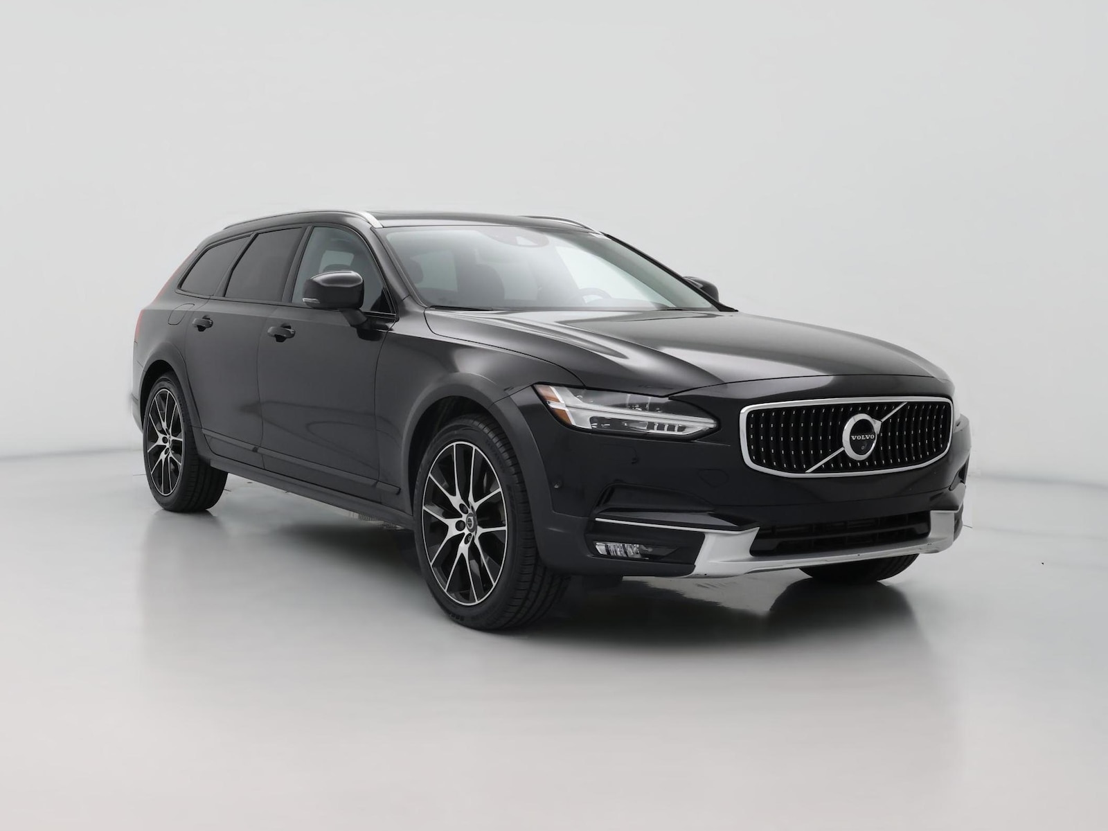 2018 Volvo V90 Cross Country
