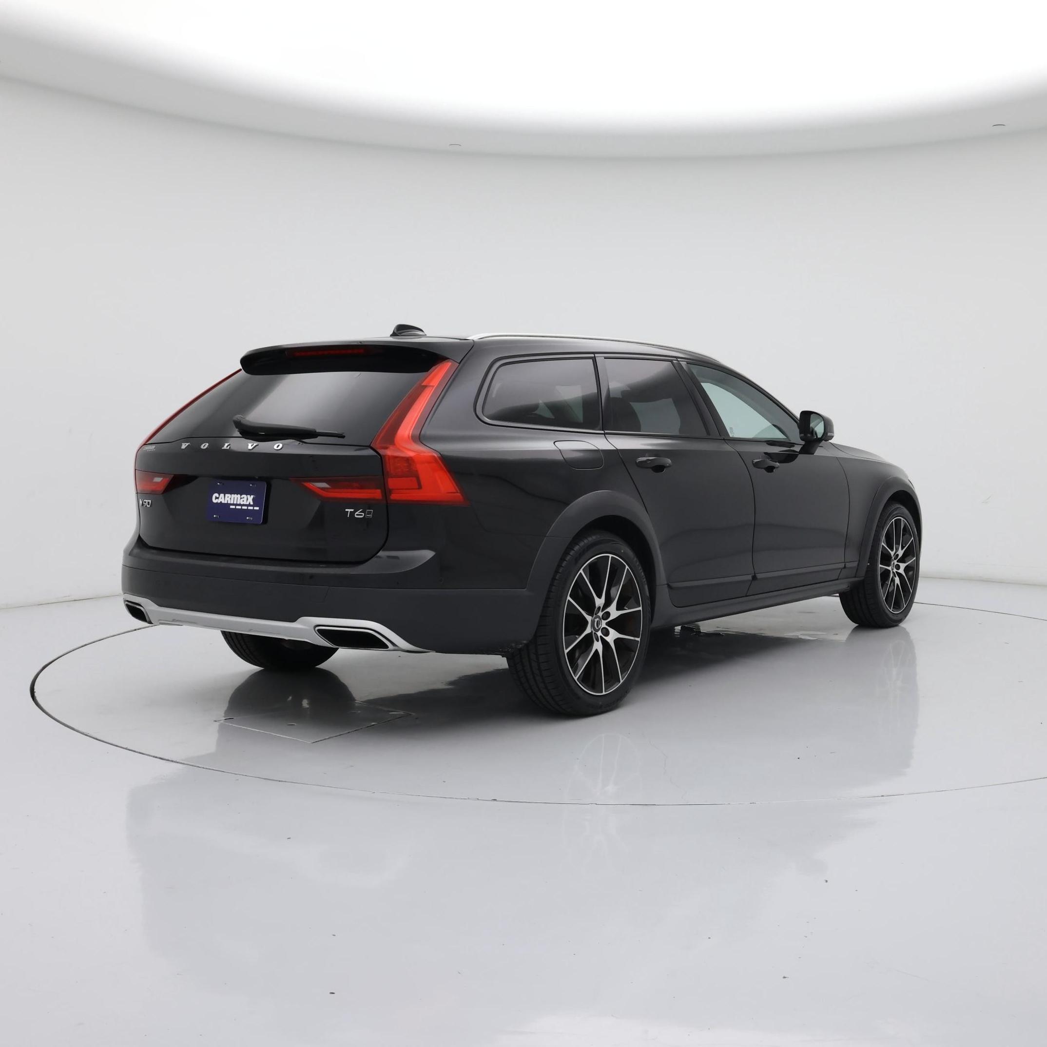 Thumbnail: 2018 Volvo V90 - 8
