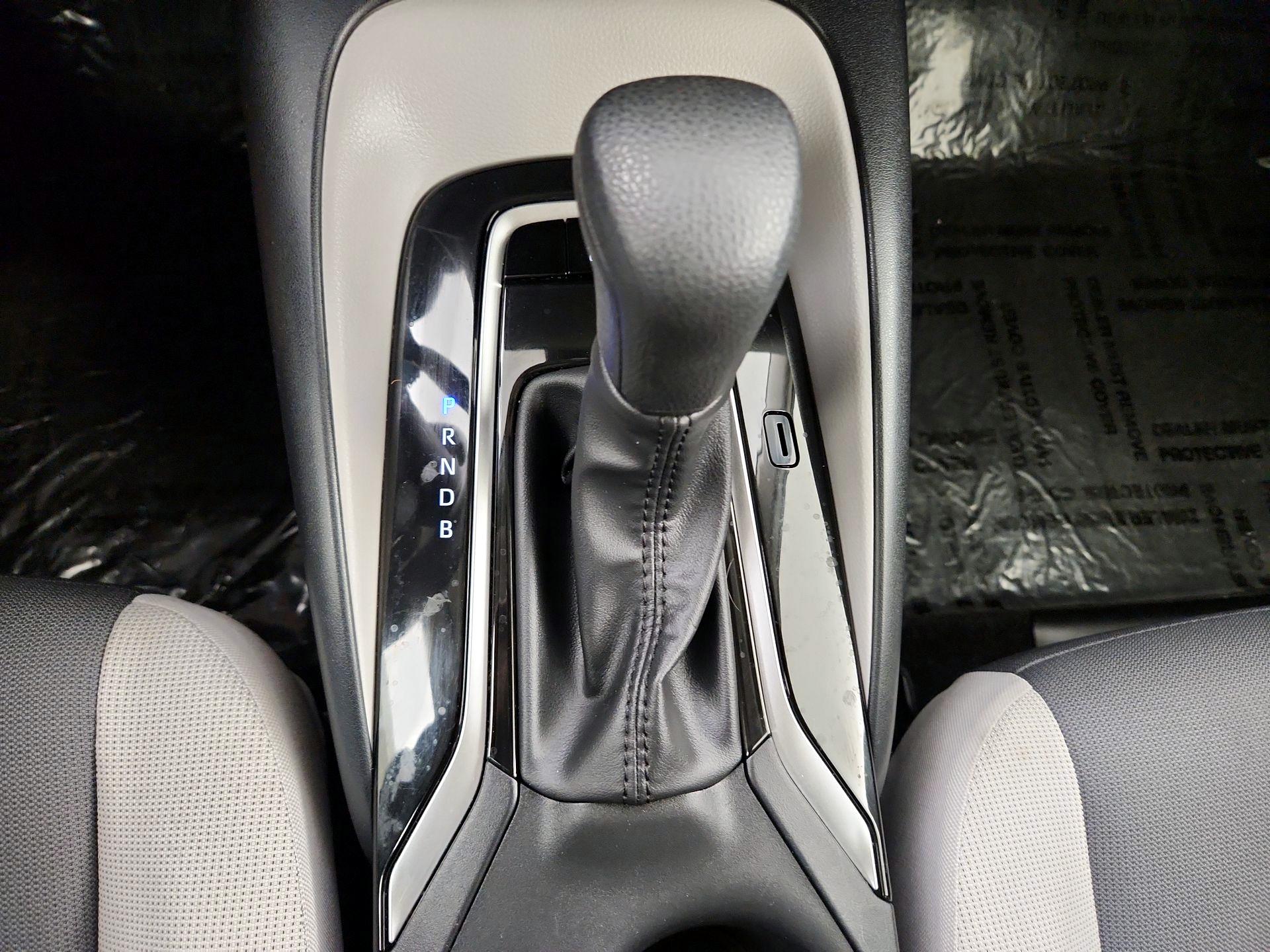 Thumbnail: 2023 Toyota Corolla - 17