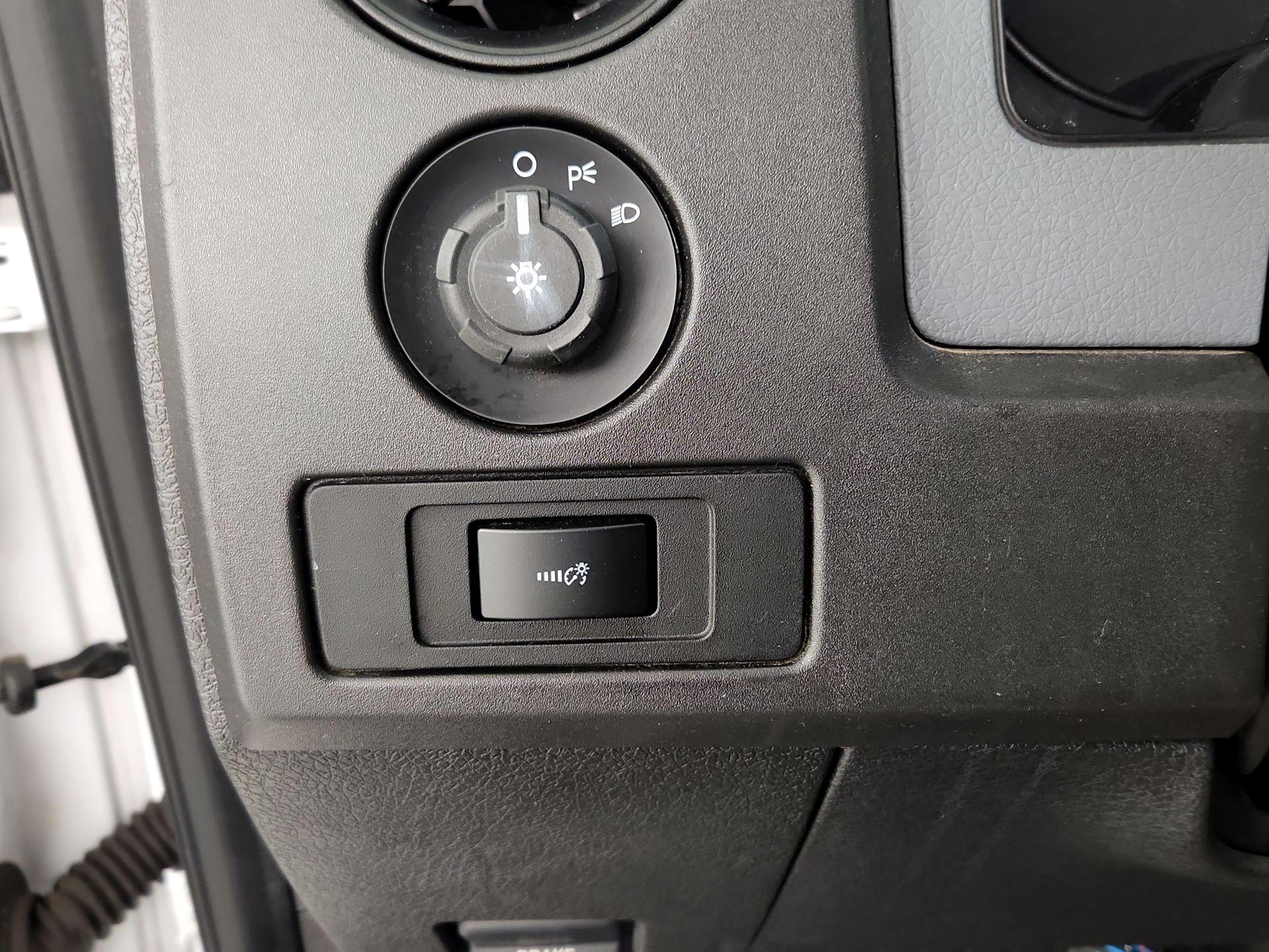 Thumbnail: 2014 Ford F-150 - 13