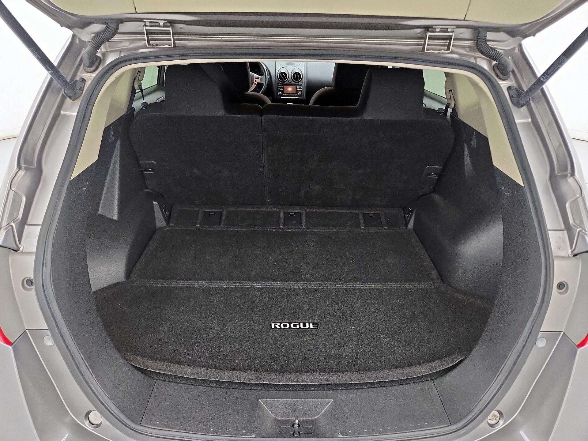 Thumbnail: 2015 Nissan Rogue - 20