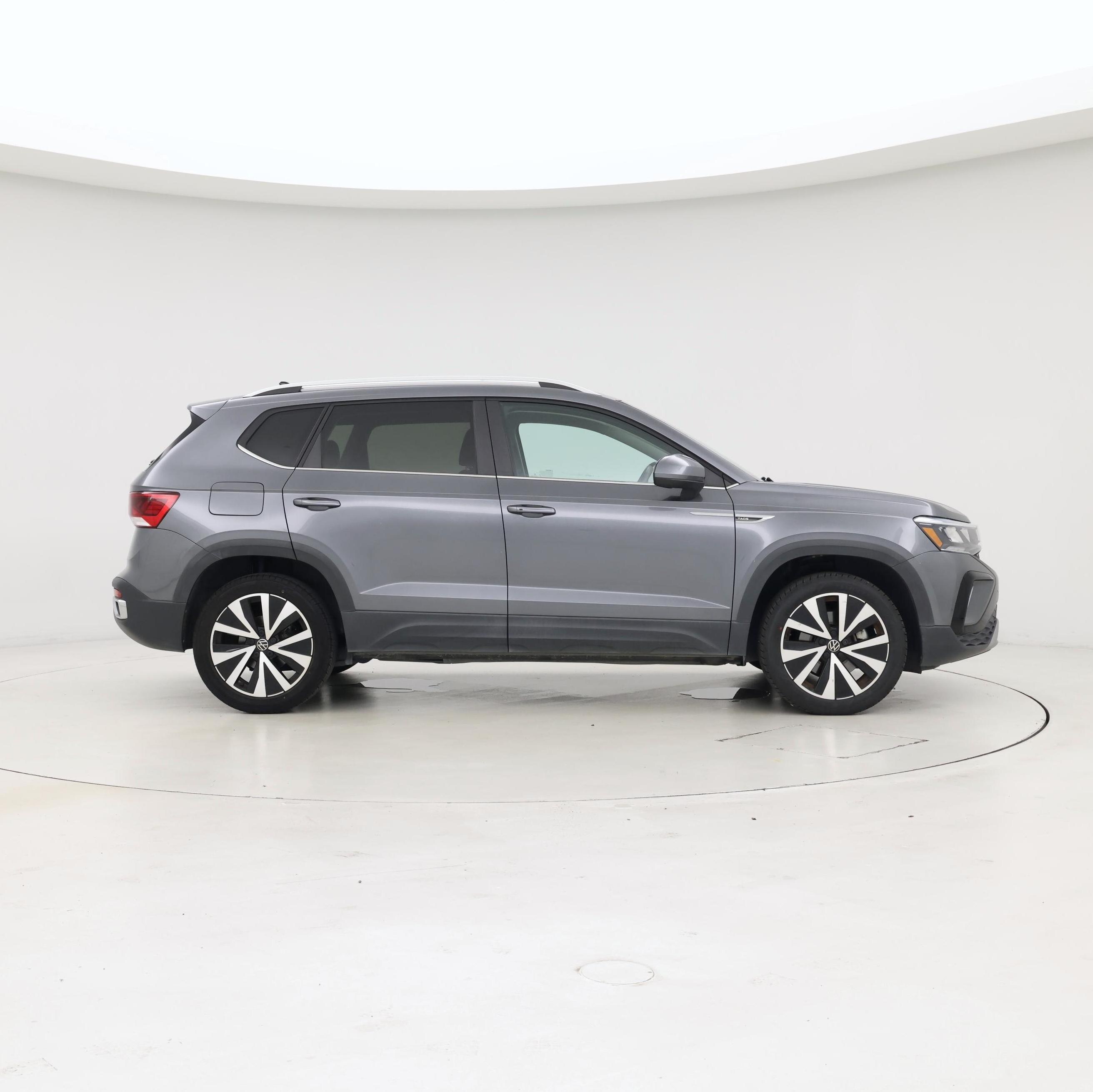 Thumbnail: 2022 Volkswagen Taos - 7