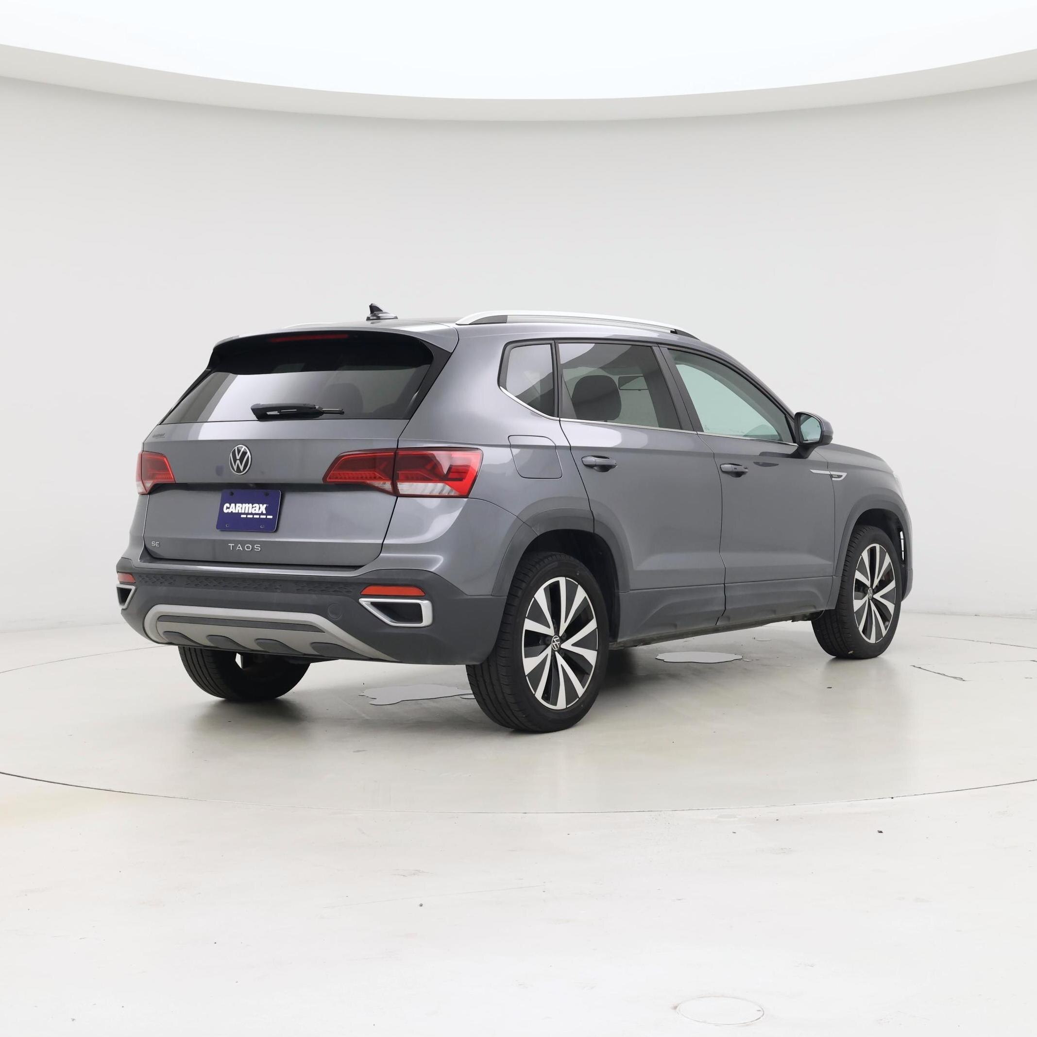 Thumbnail: 2022 Volkswagen Taos - 8