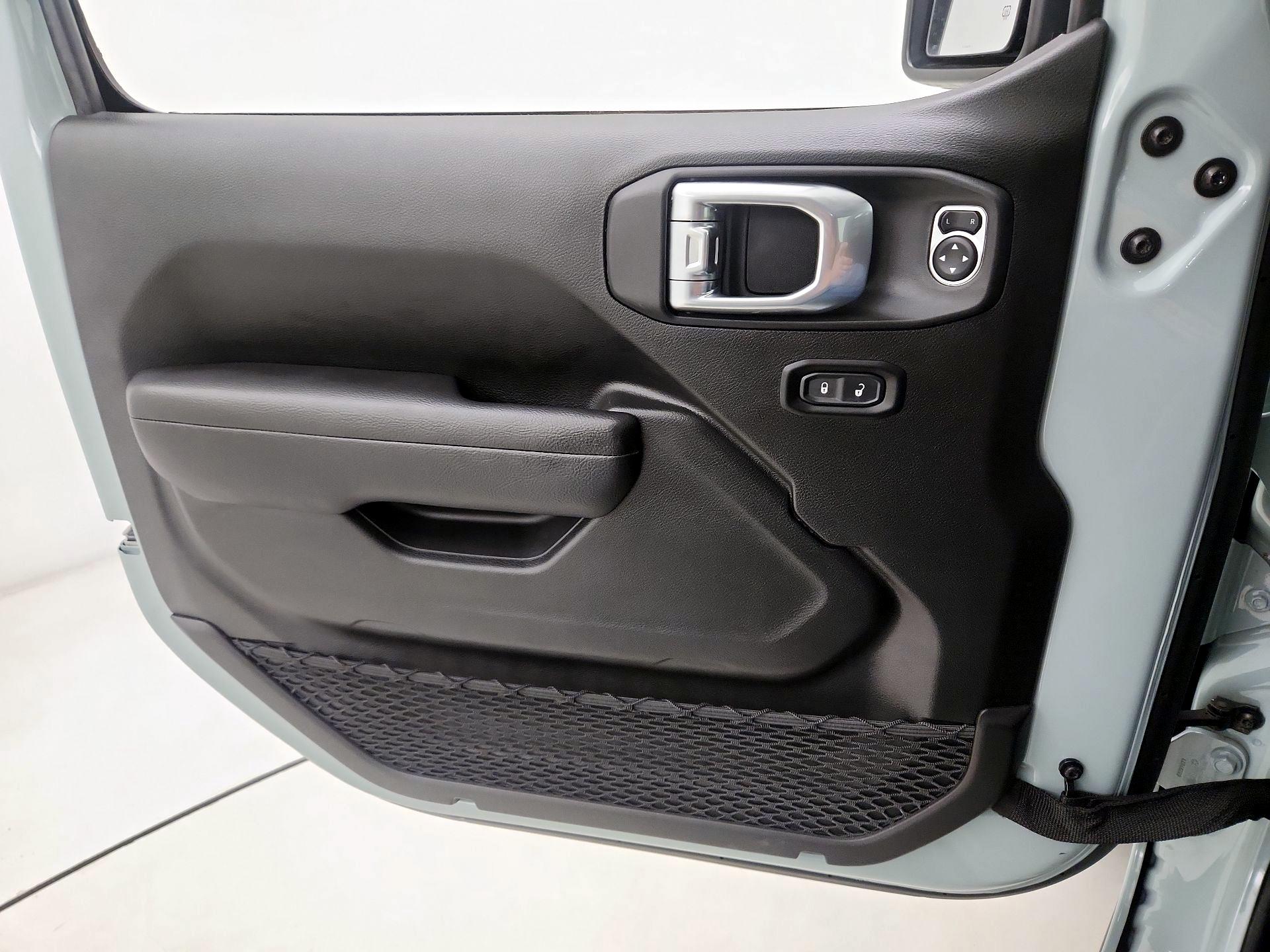 Thumbnail: 2024 Jeep Wrangler - 12