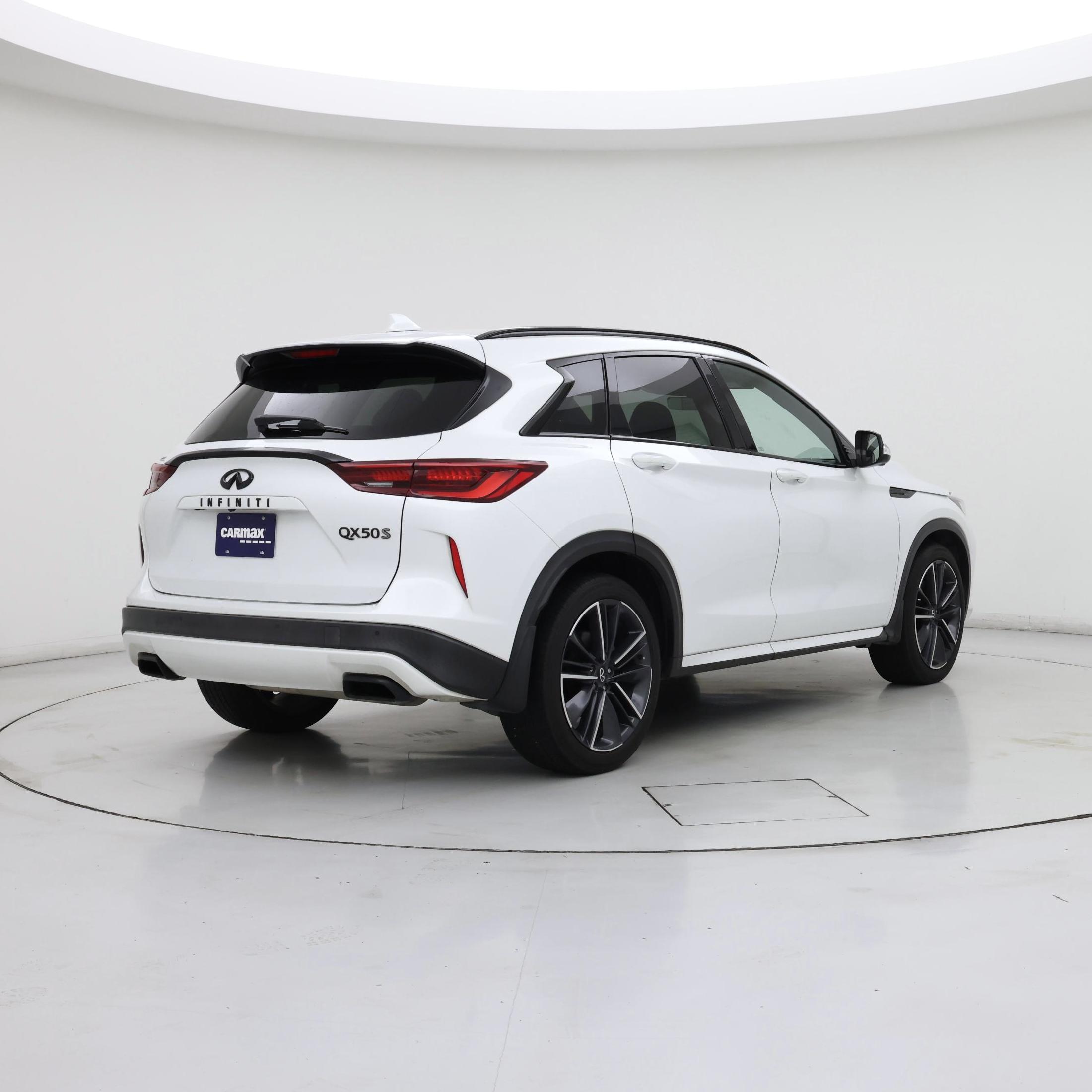 Thumbnail: 2023 INFINITI QX50 - 8