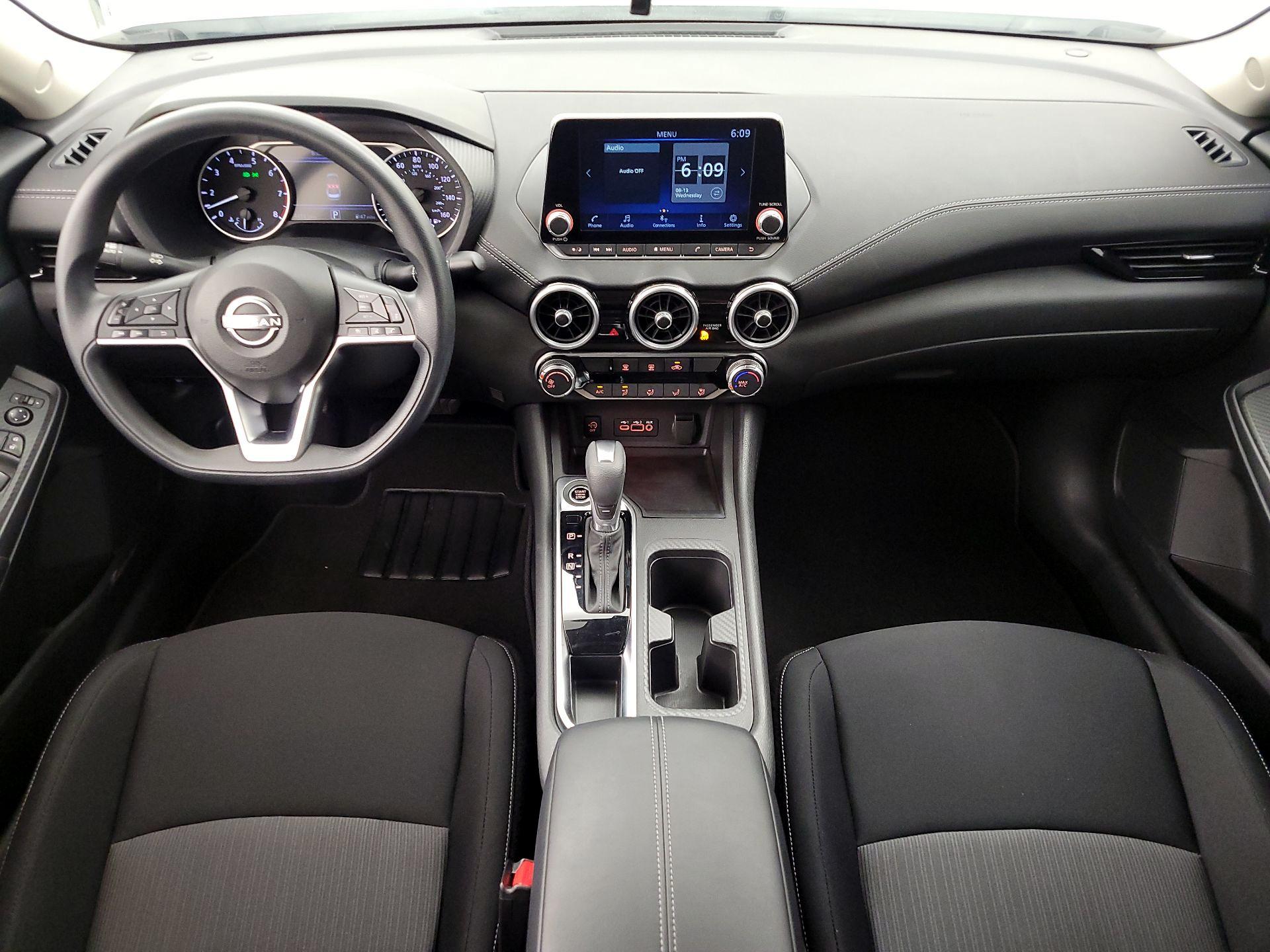 Thumbnail: 2025 Nissan Sentra - 9