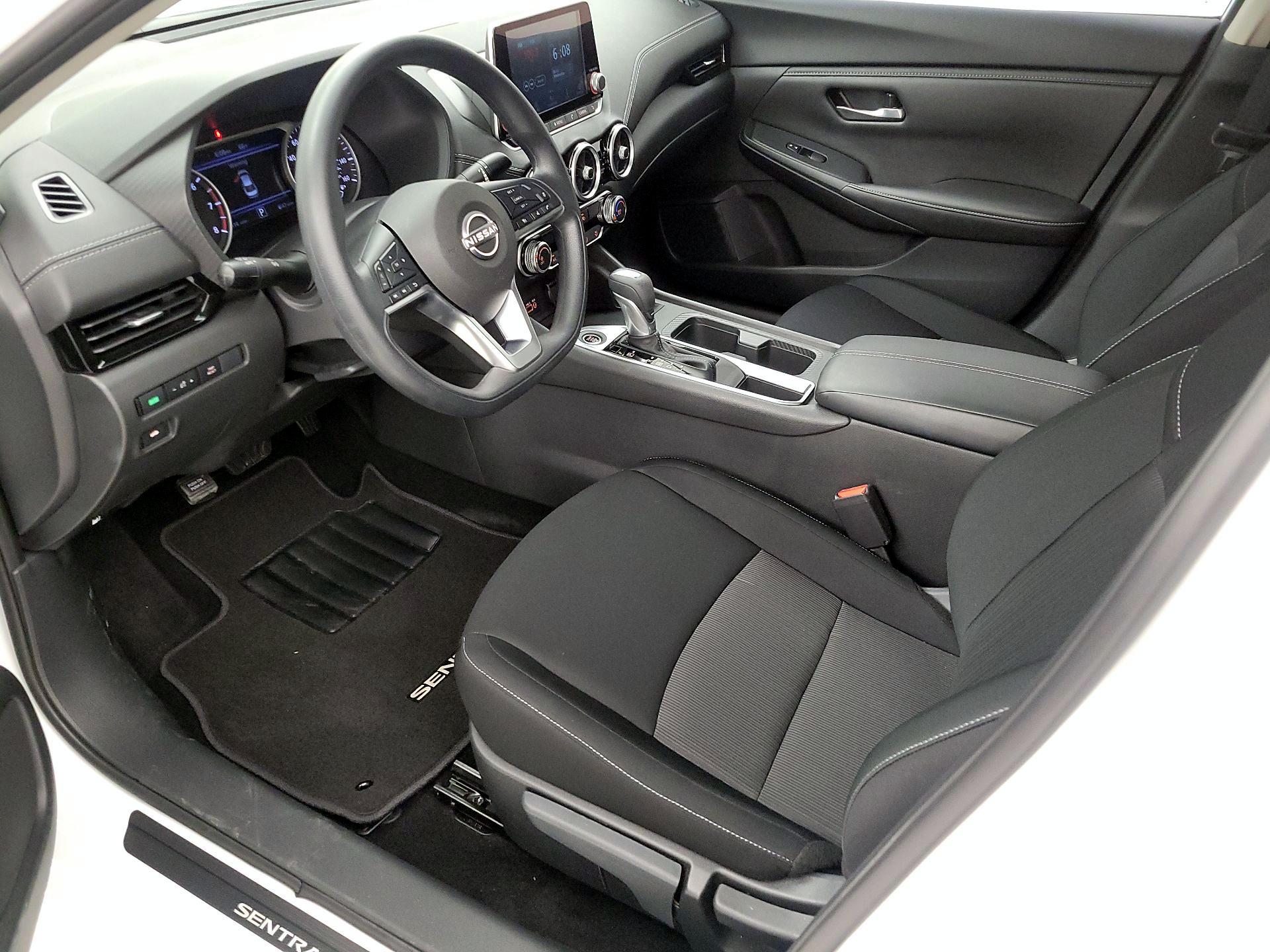 Thumbnail: 2025 Nissan Sentra - 11