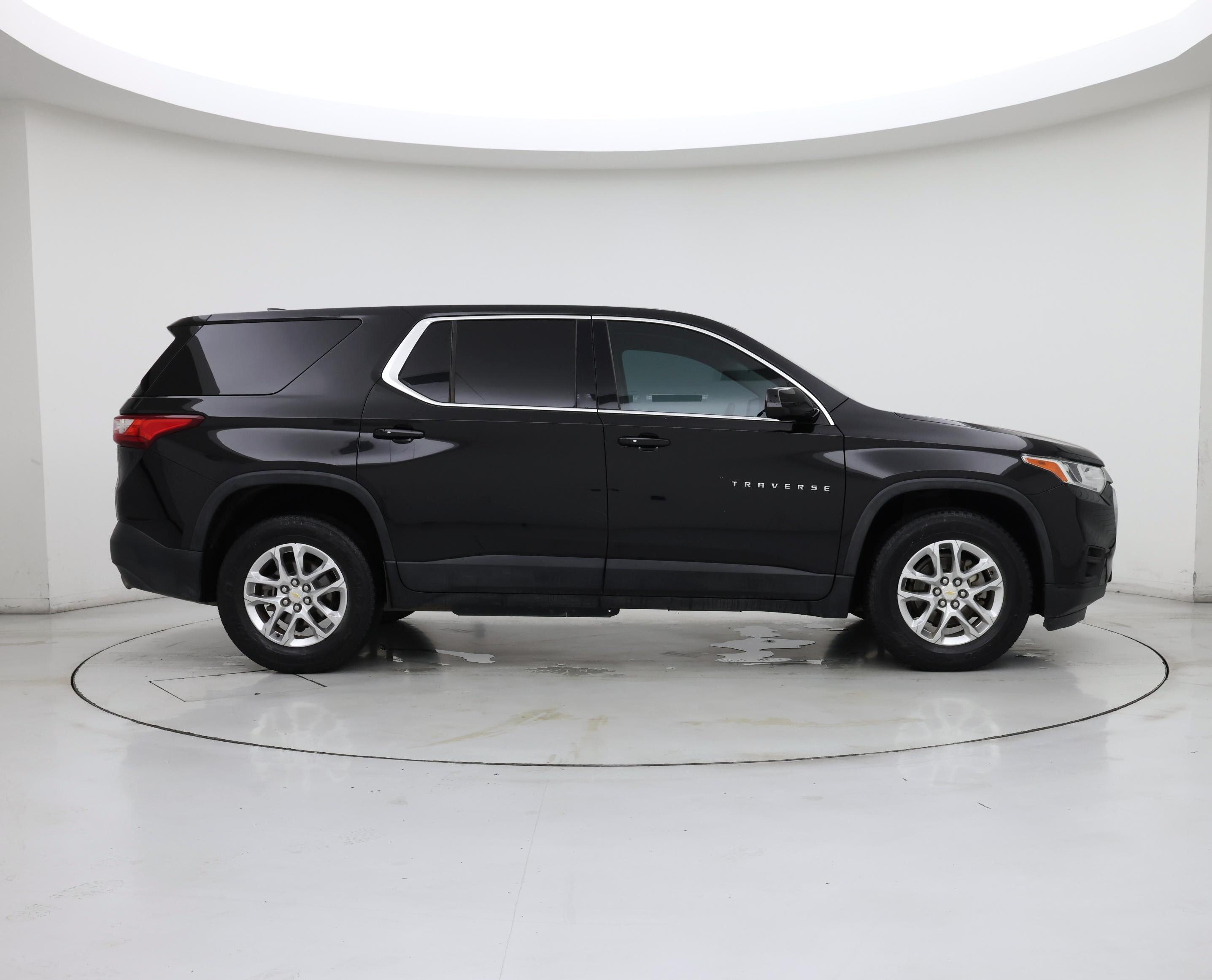 Thumbnail: 2020 Chevrolet Traverse - 7