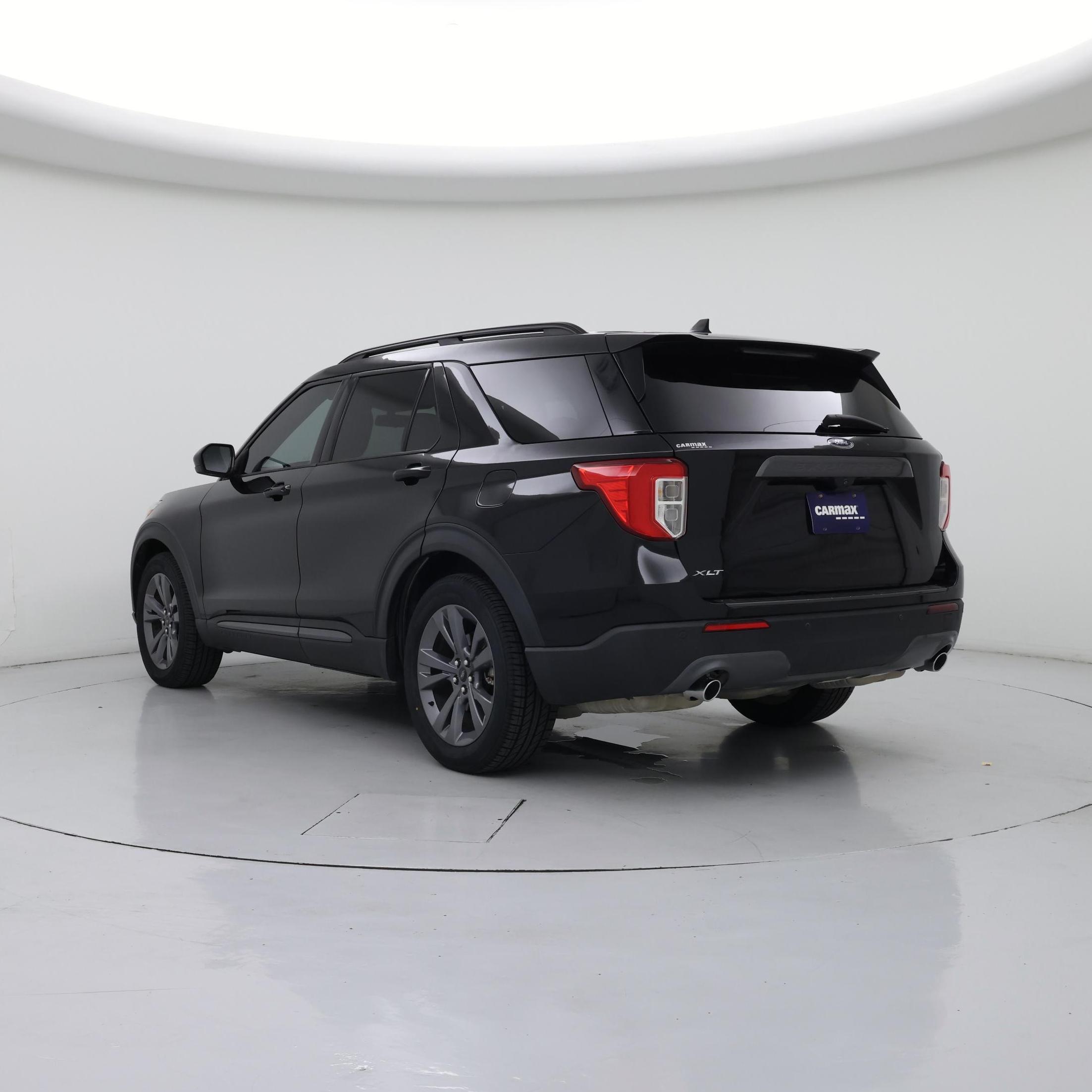 Thumbnail: 2022 Ford Explorer - 2