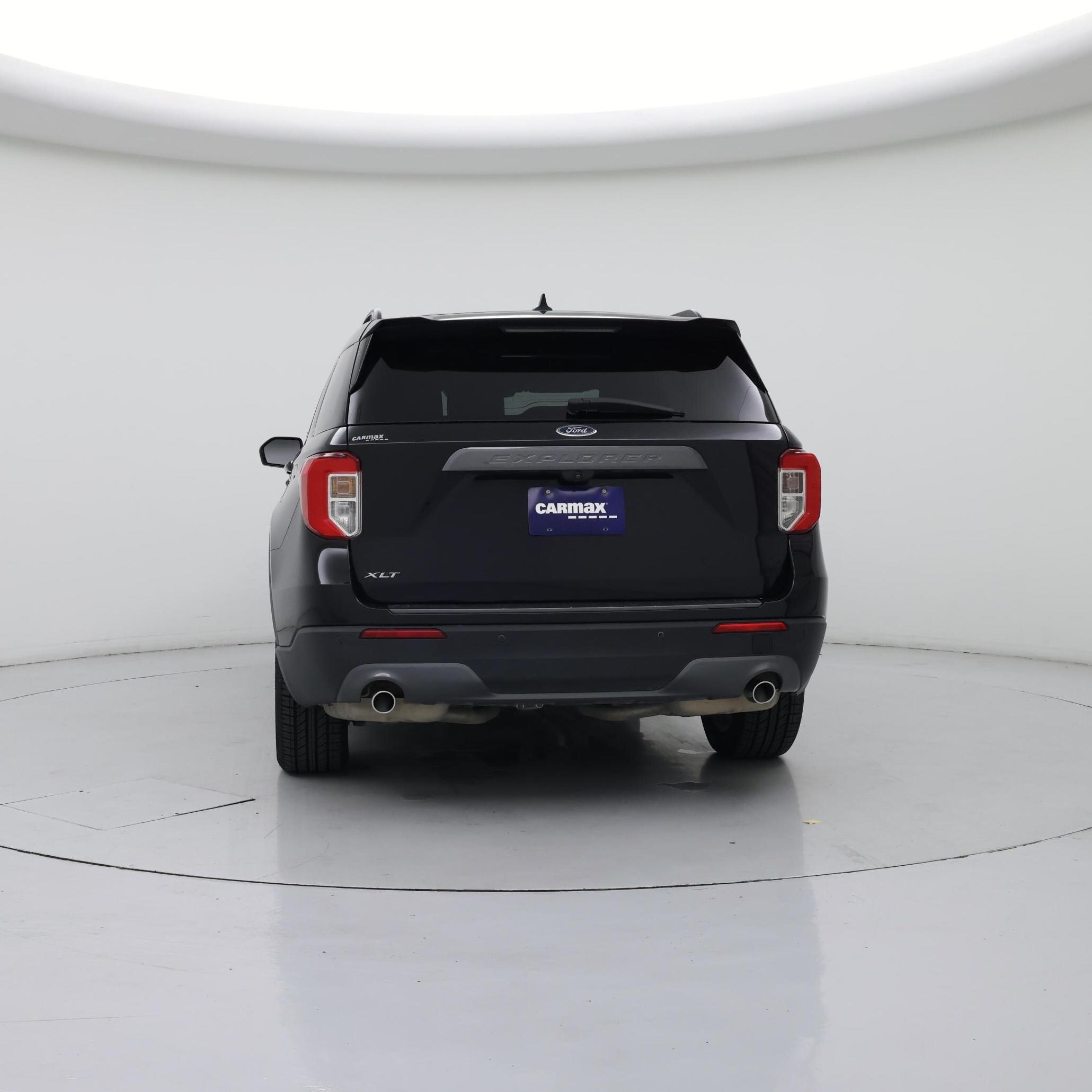 Thumbnail: 2022 Ford Explorer - 6