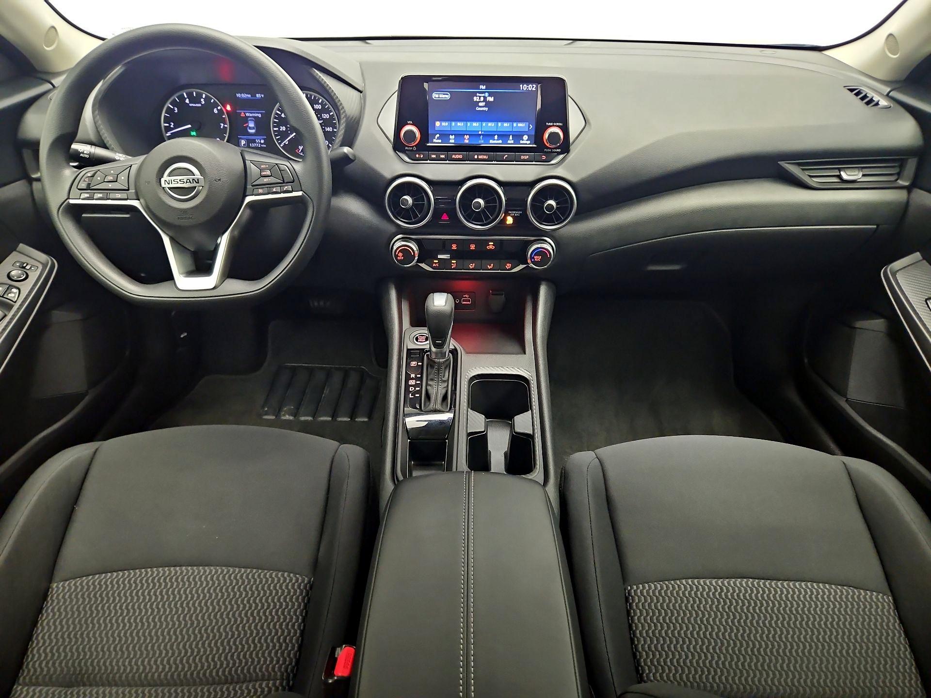 Thumbnail: 2023 Nissan Sentra - 9