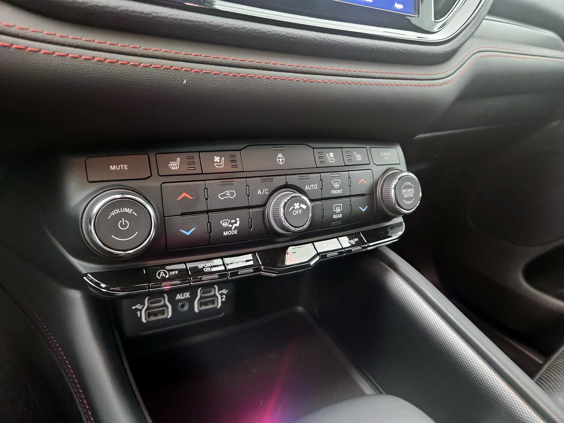 Thumbnail: 2024 Dodge Durango - 14