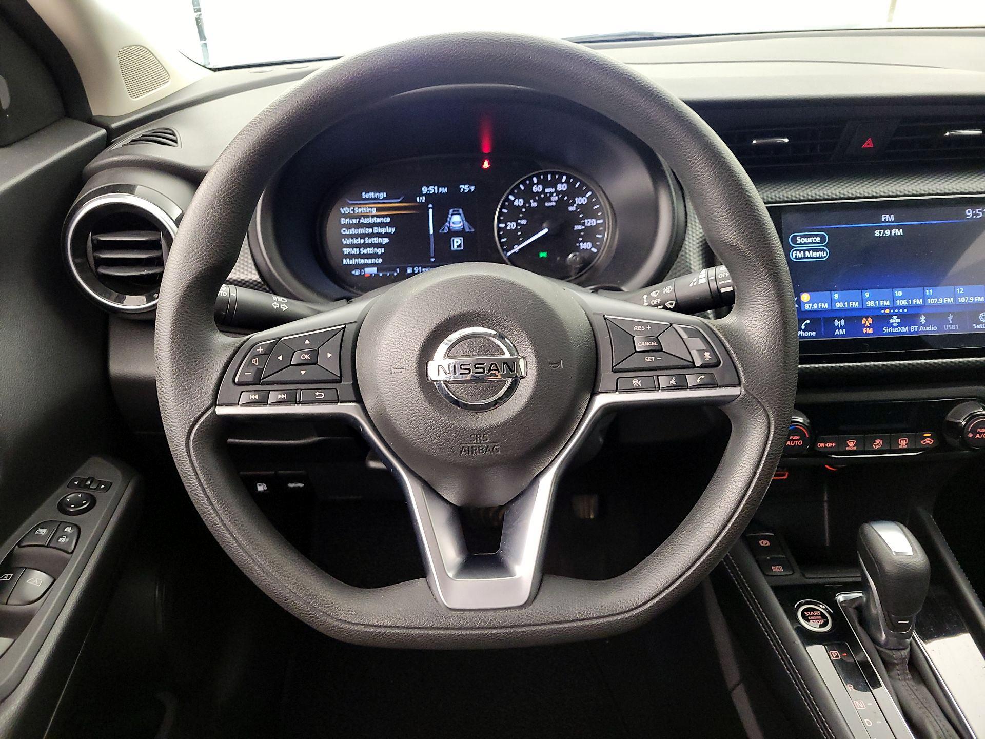 Thumbnail: 2021 Nissan Kicks - 10