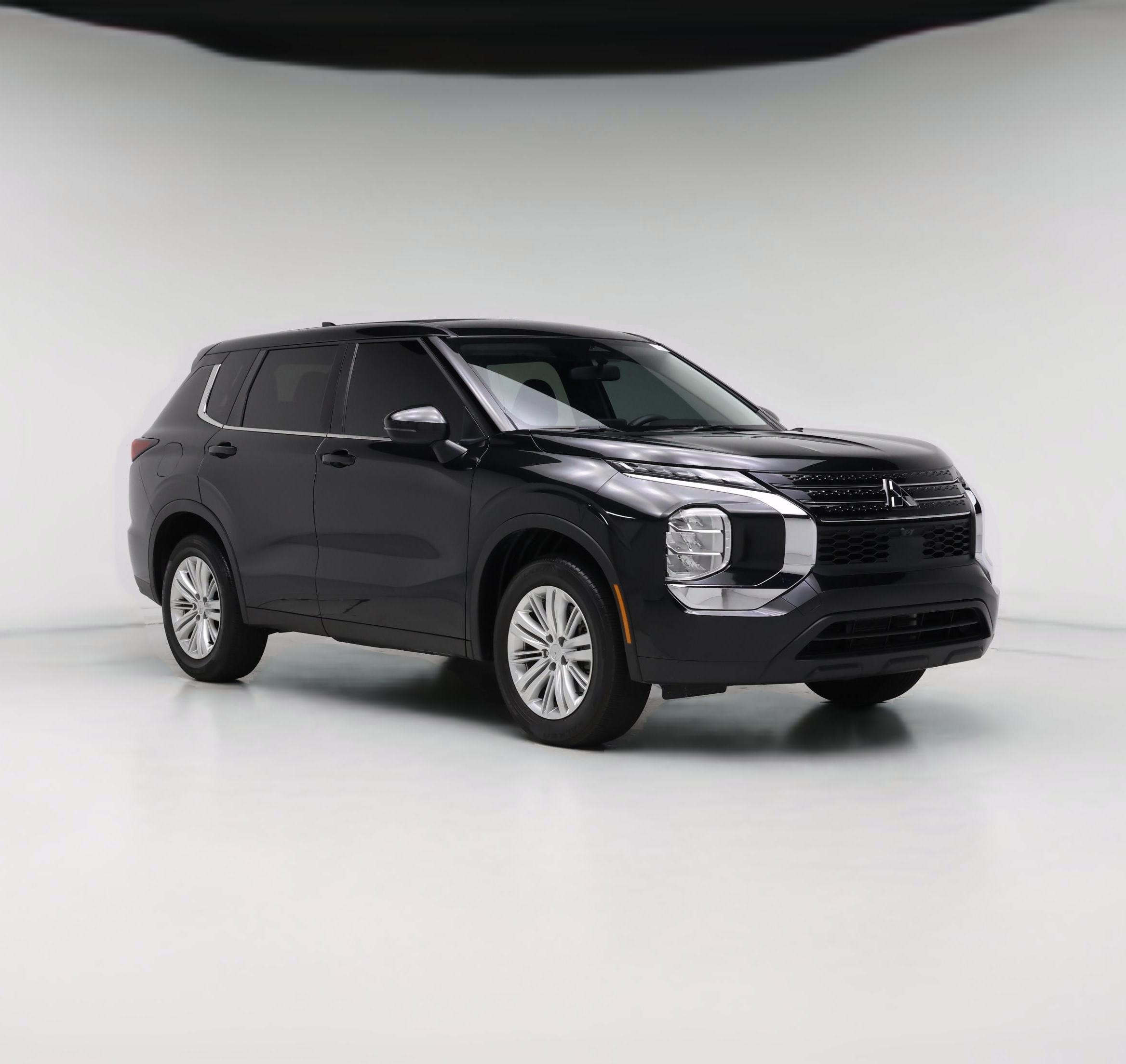 Thumbnail: 2024 Mitsubishi Outlander - 1