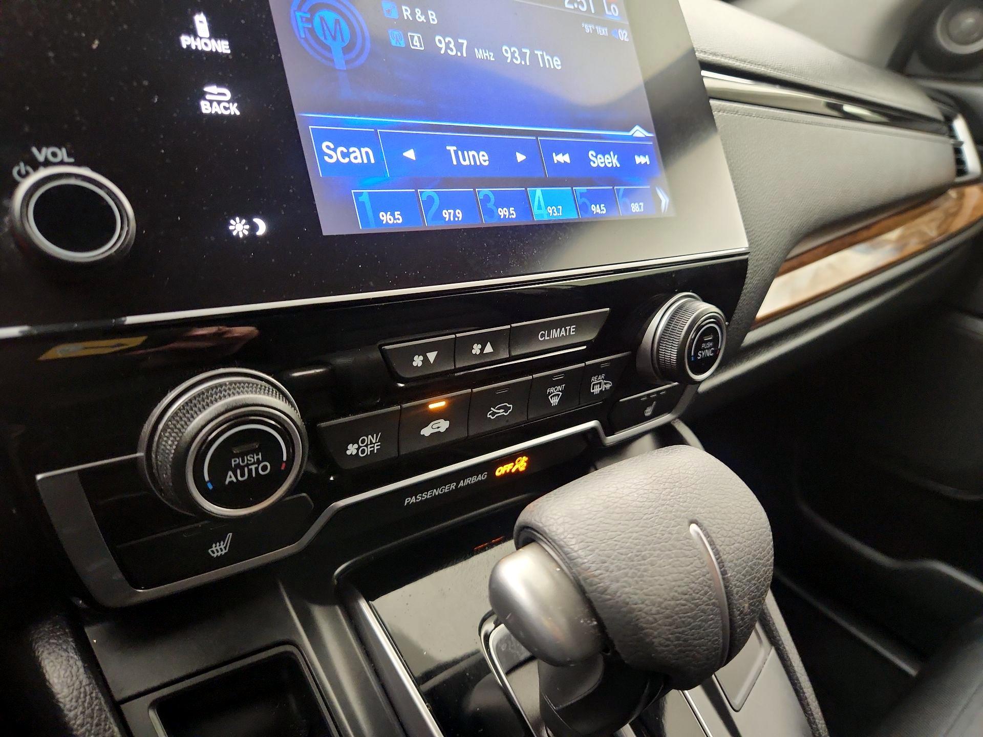 Thumbnail: 2019 Honda CR-V - 16