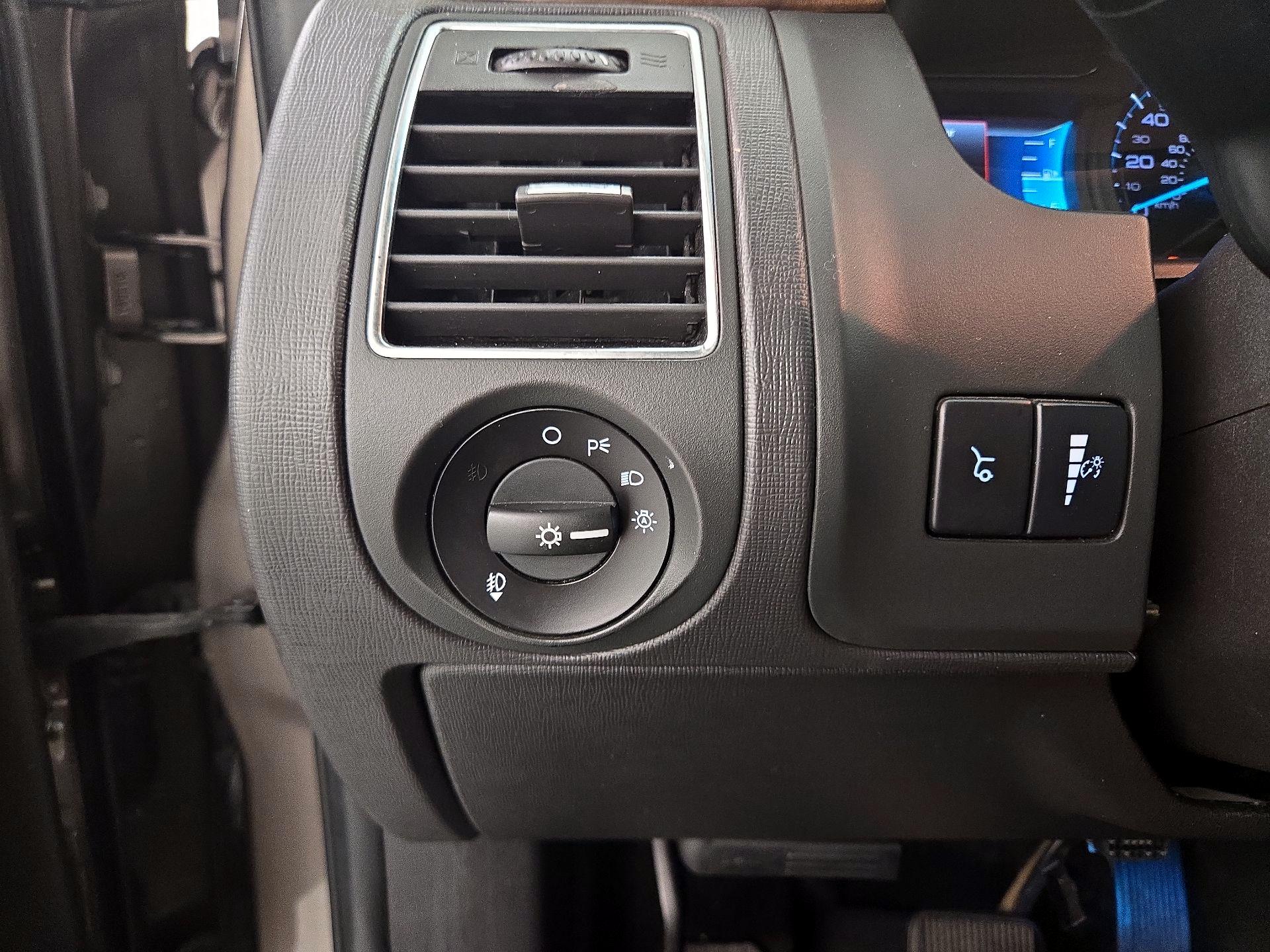 Thumbnail: 2019 Ford Flex - 13