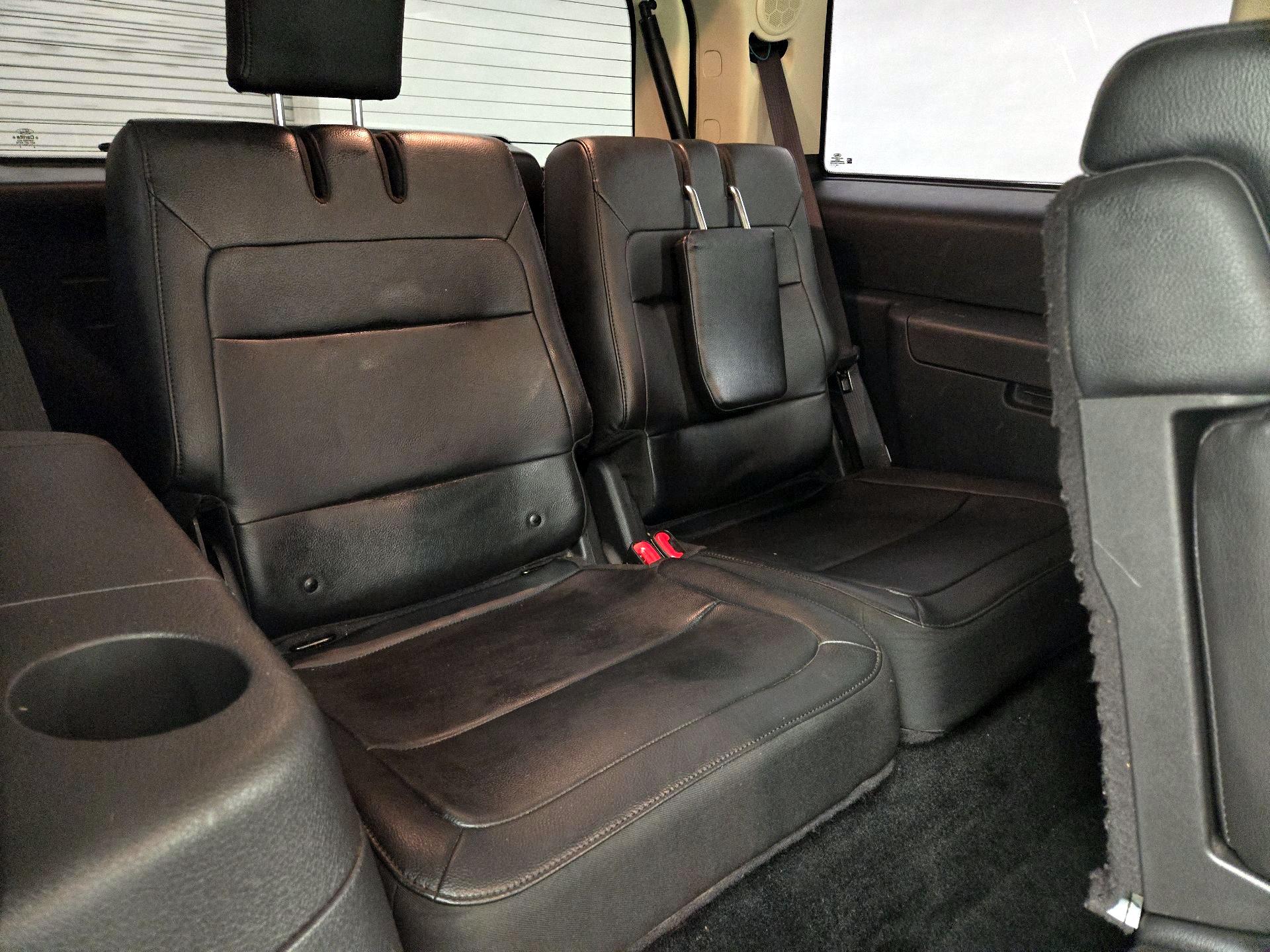 Thumbnail: 2019 Ford Flex - 20