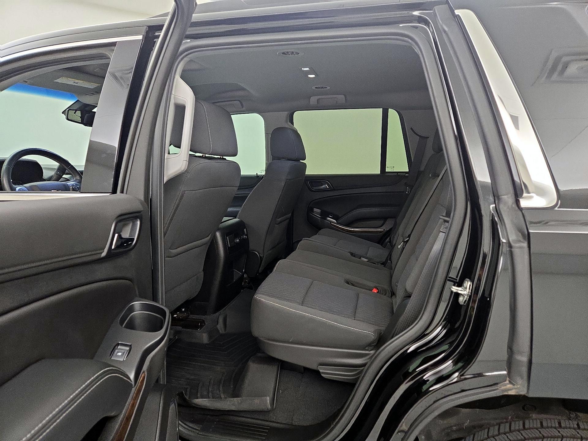 Thumbnail: 2019 Chevrolet Tahoe - 19