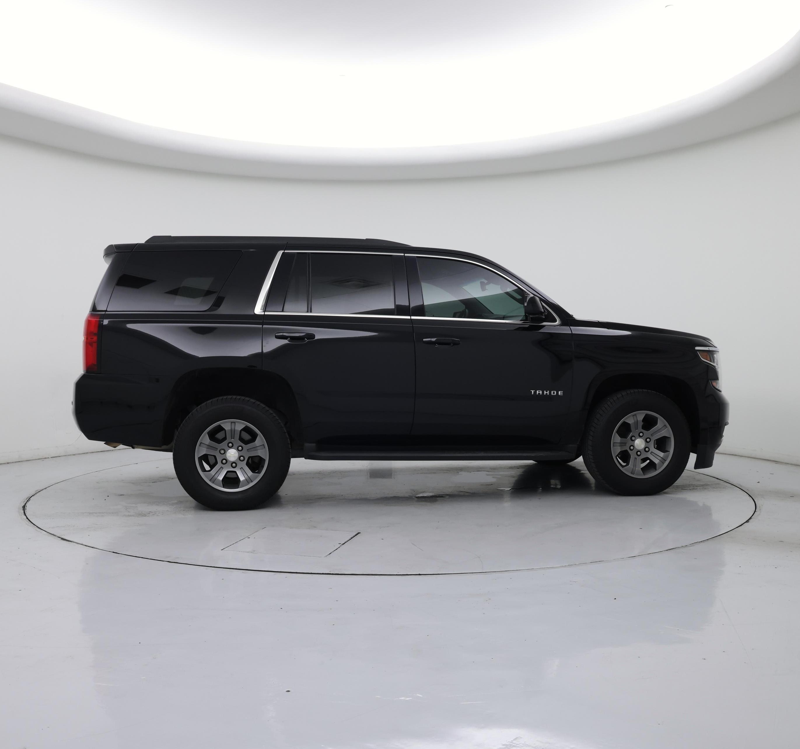 Thumbnail: 2019 Chevrolet Tahoe - 7