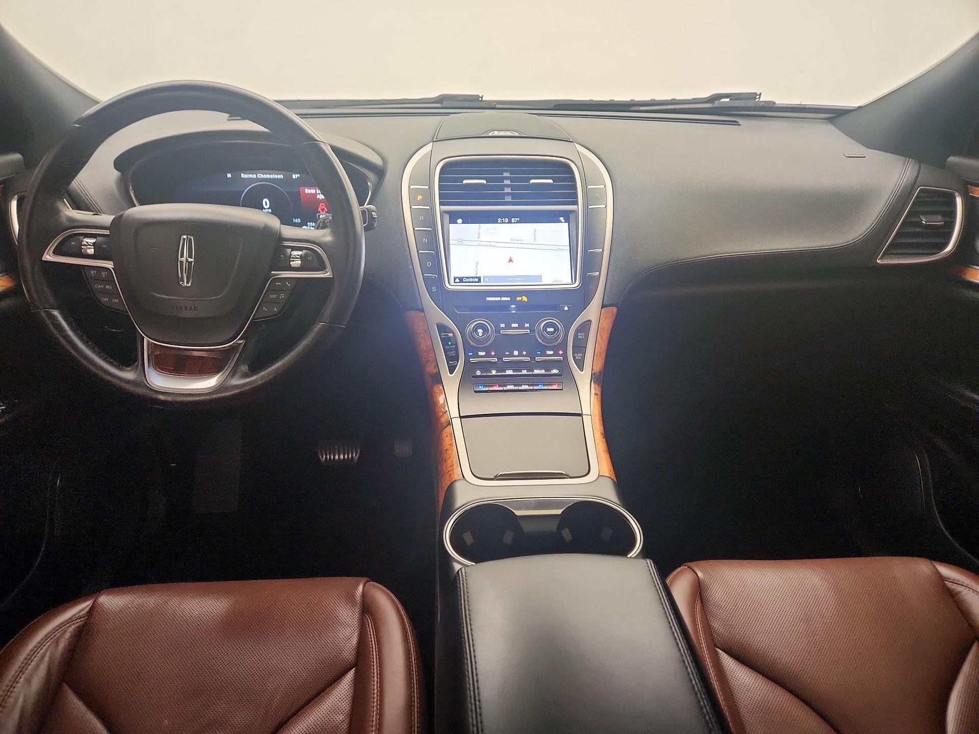 Thumbnail: 2019 Lincoln Nautilus - 9