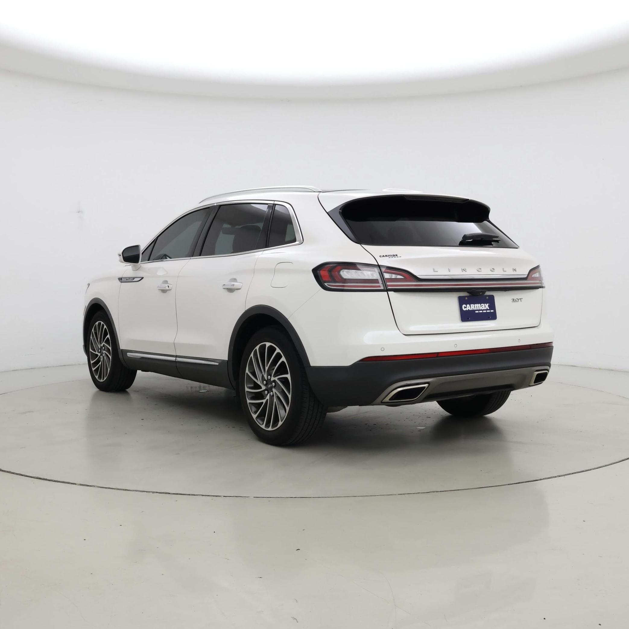 Thumbnail: 2019 Lincoln Nautilus - 2