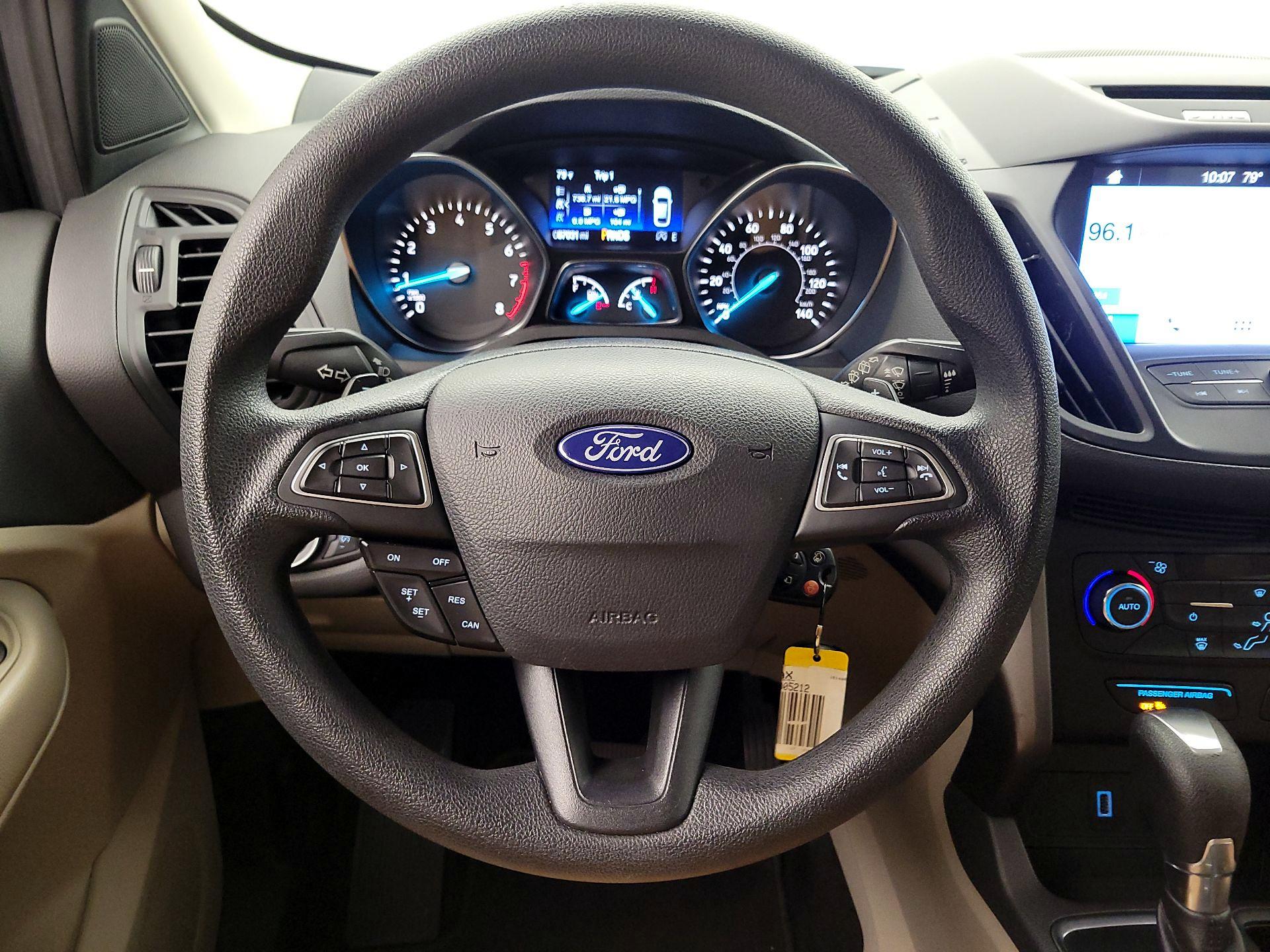 Thumbnail: 2017 Ford Escape - 10