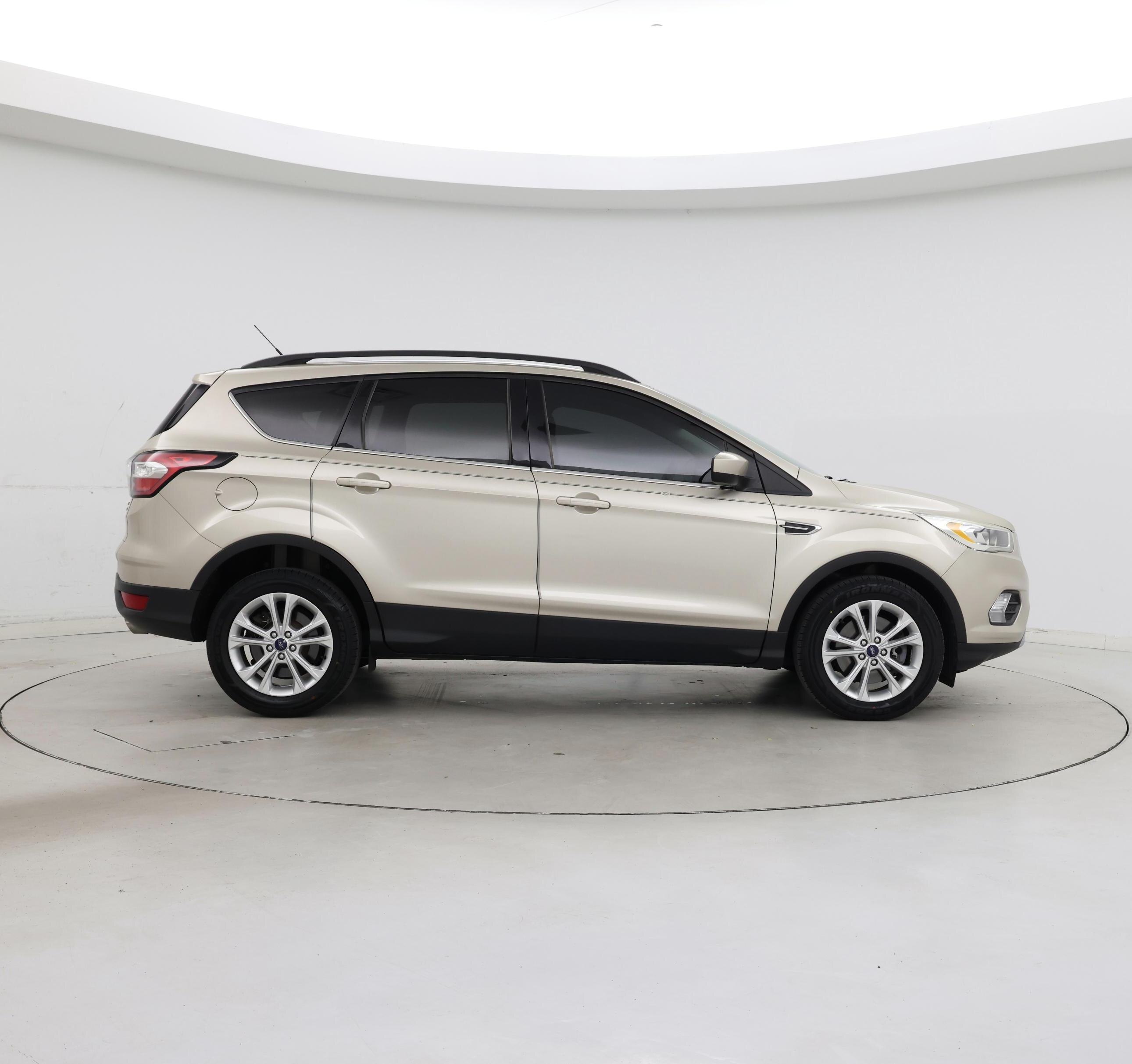 Thumbnail: 2017 Ford Escape - 7