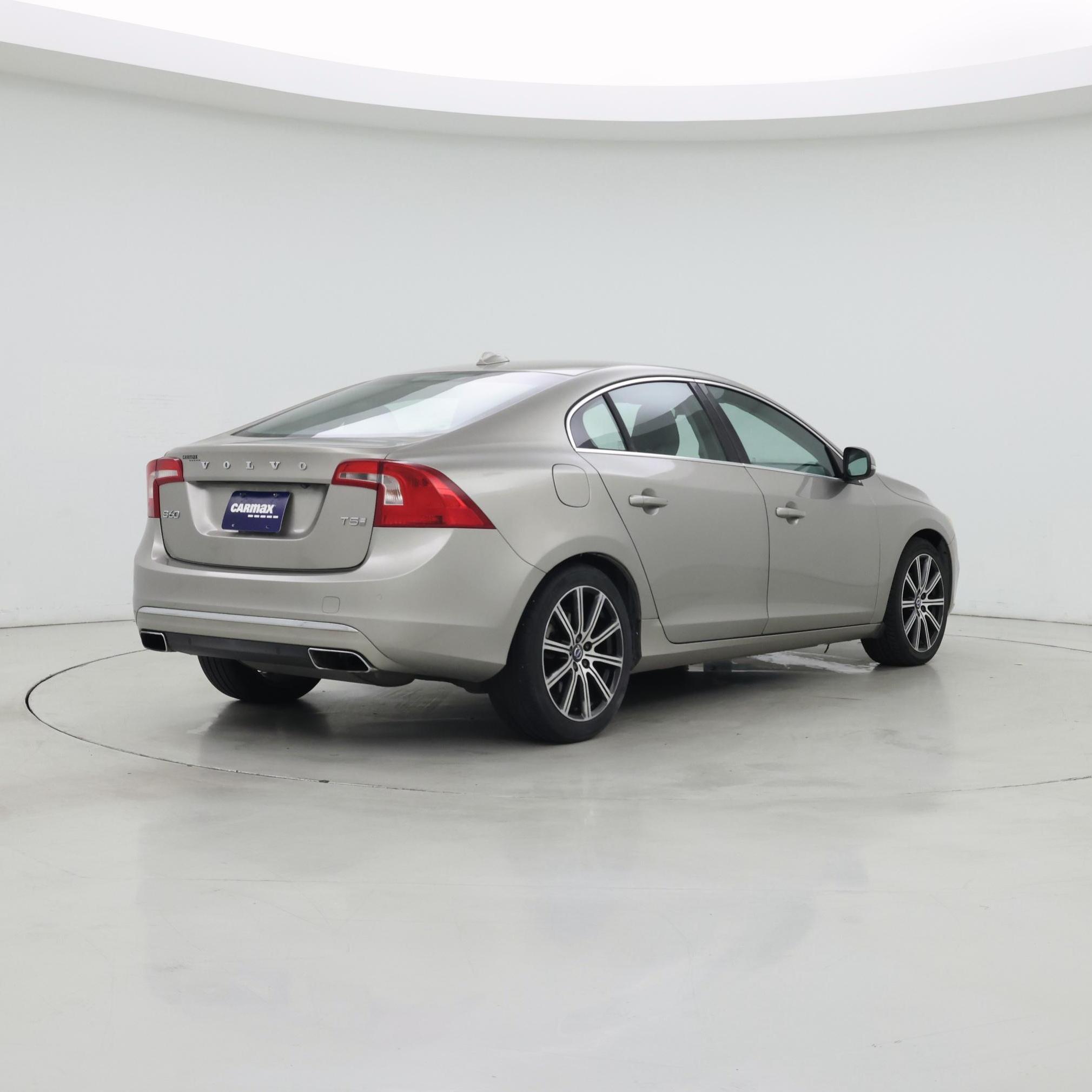 Thumbnail: 2016 Volvo S60 - 8