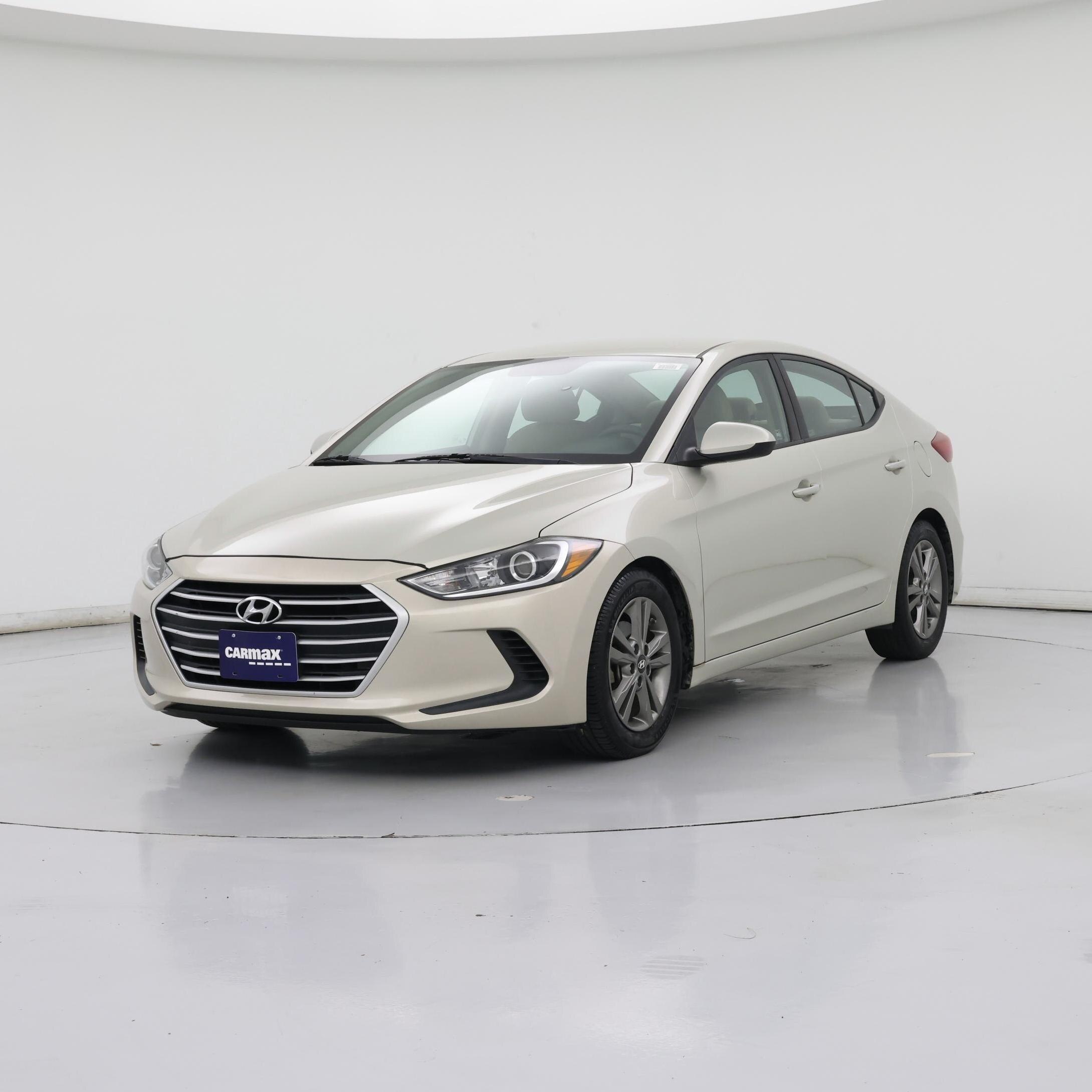 Thumbnail: 2017 Hyundai Elantra - 4