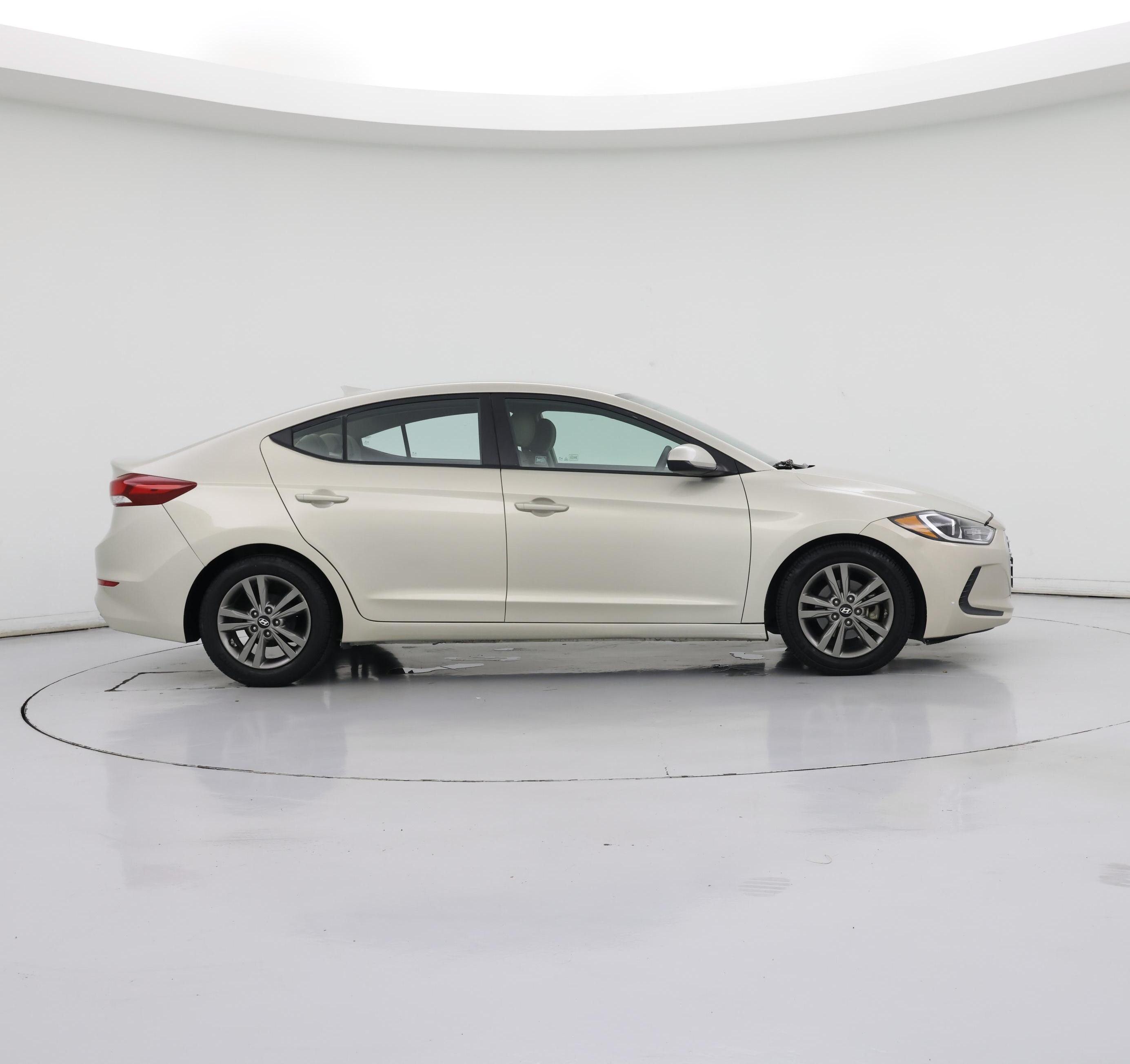 Thumbnail: 2017 Hyundai Elantra - 7