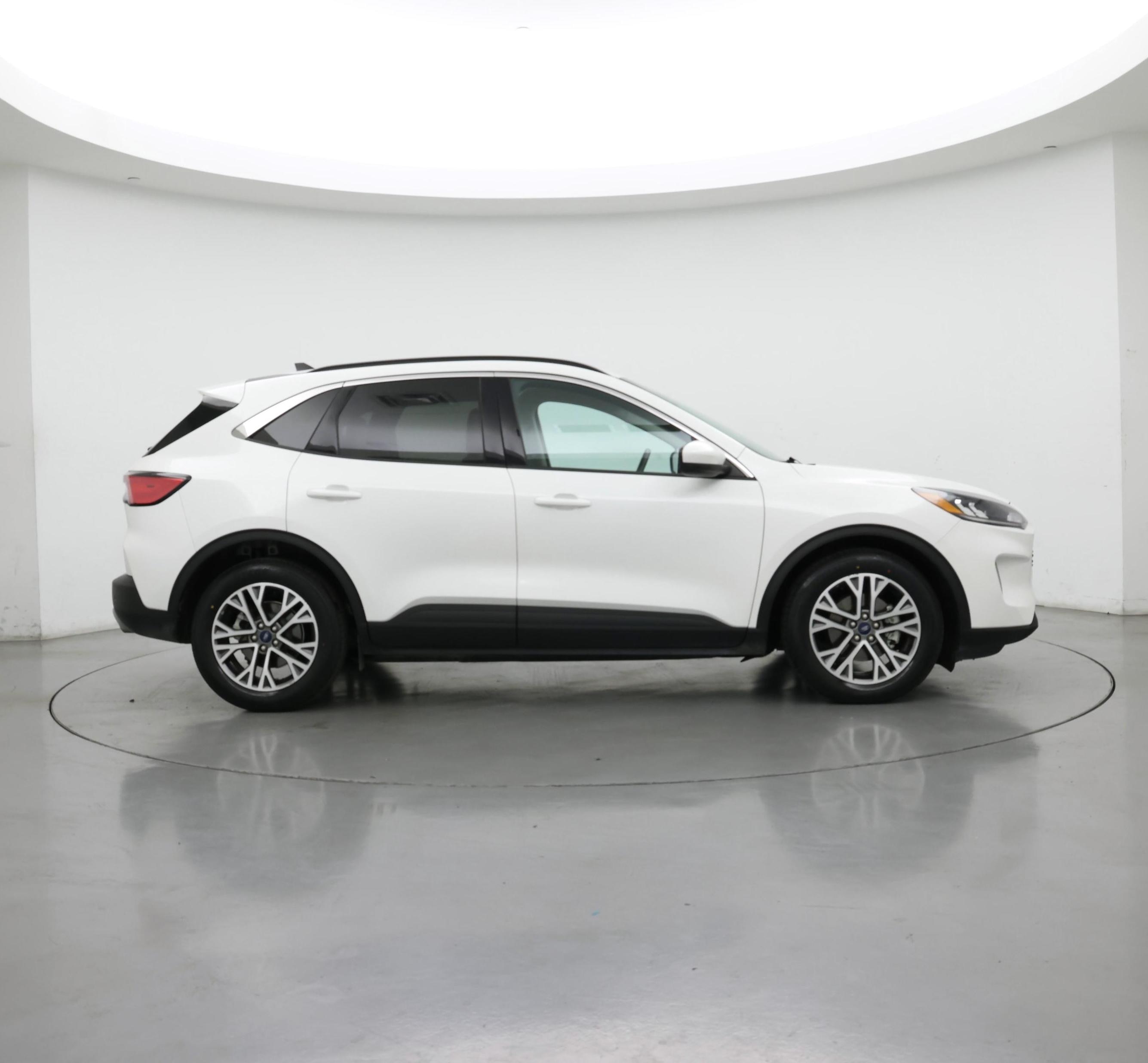 Thumbnail: 2021 Ford Escape - 7