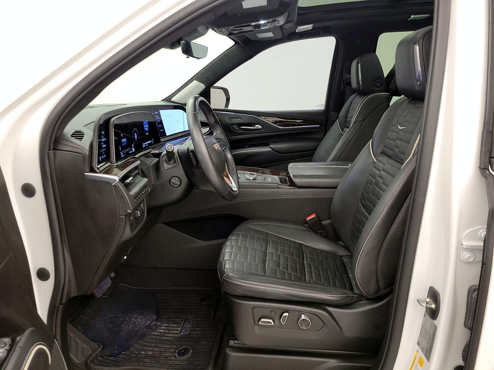 Thumbnail: 2022 Cadillac Escalade - 11