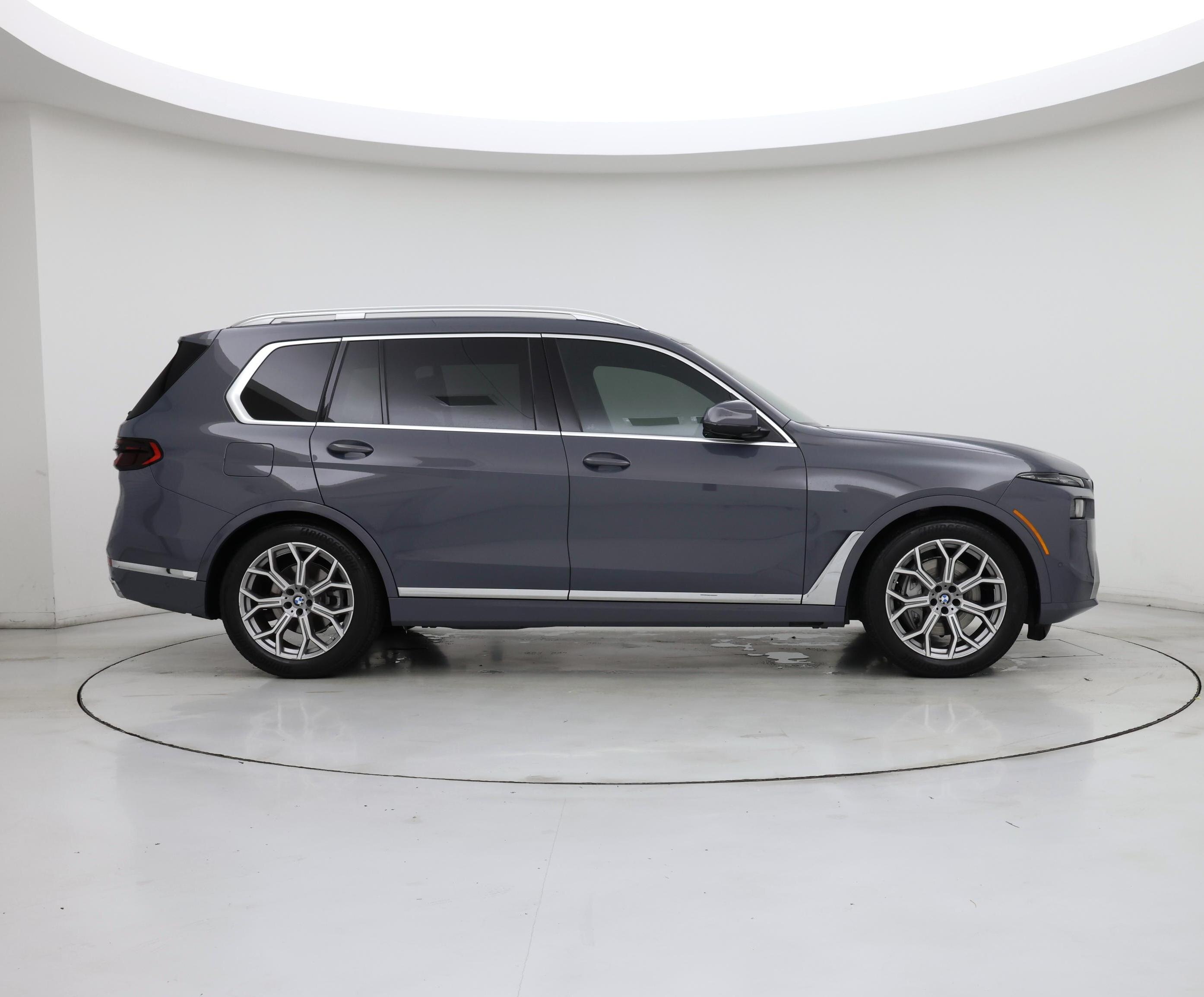 Thumbnail: 2024 BMW X7 - 7