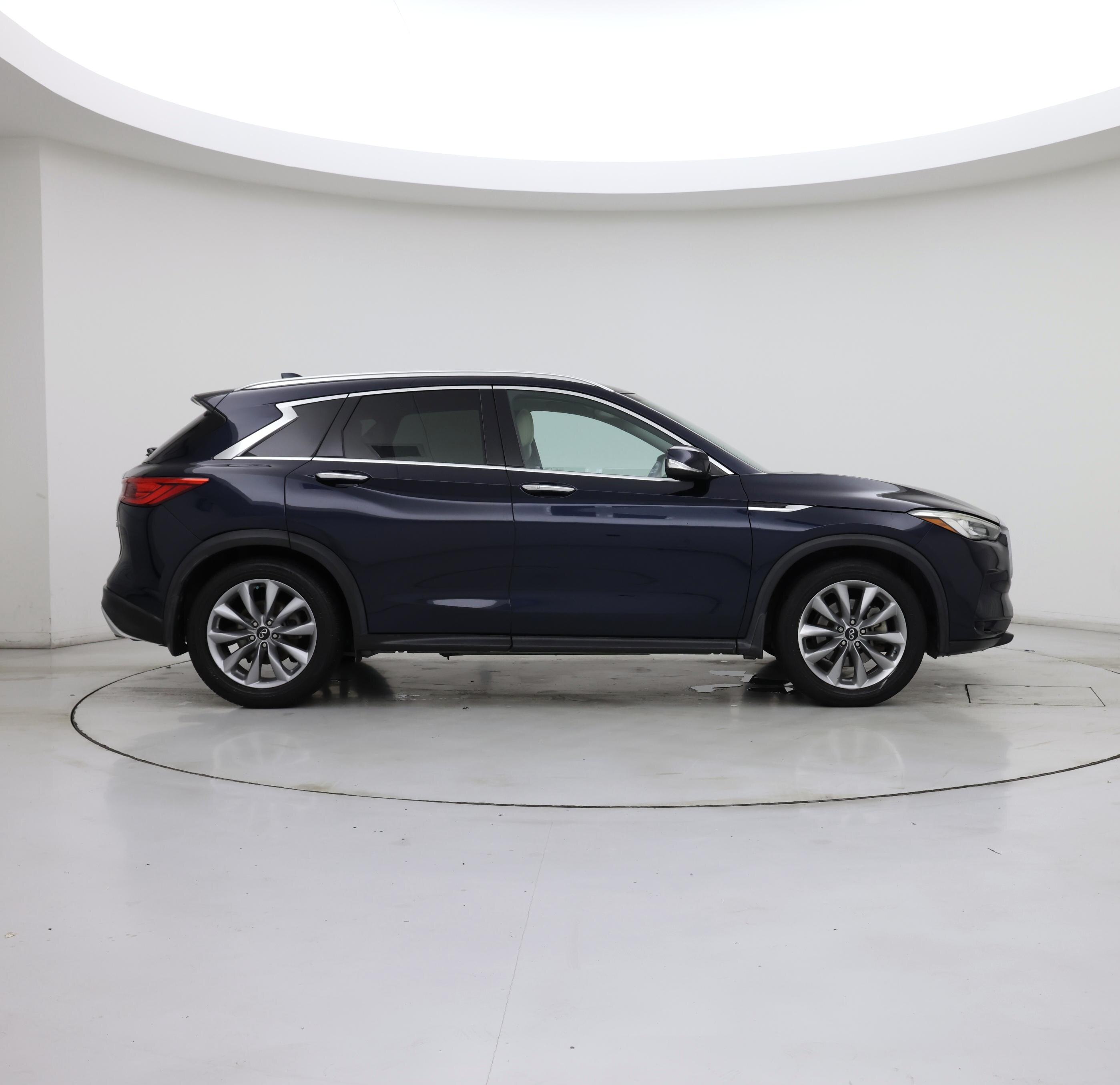 Thumbnail: 2020 INFINITI QX50 - 7