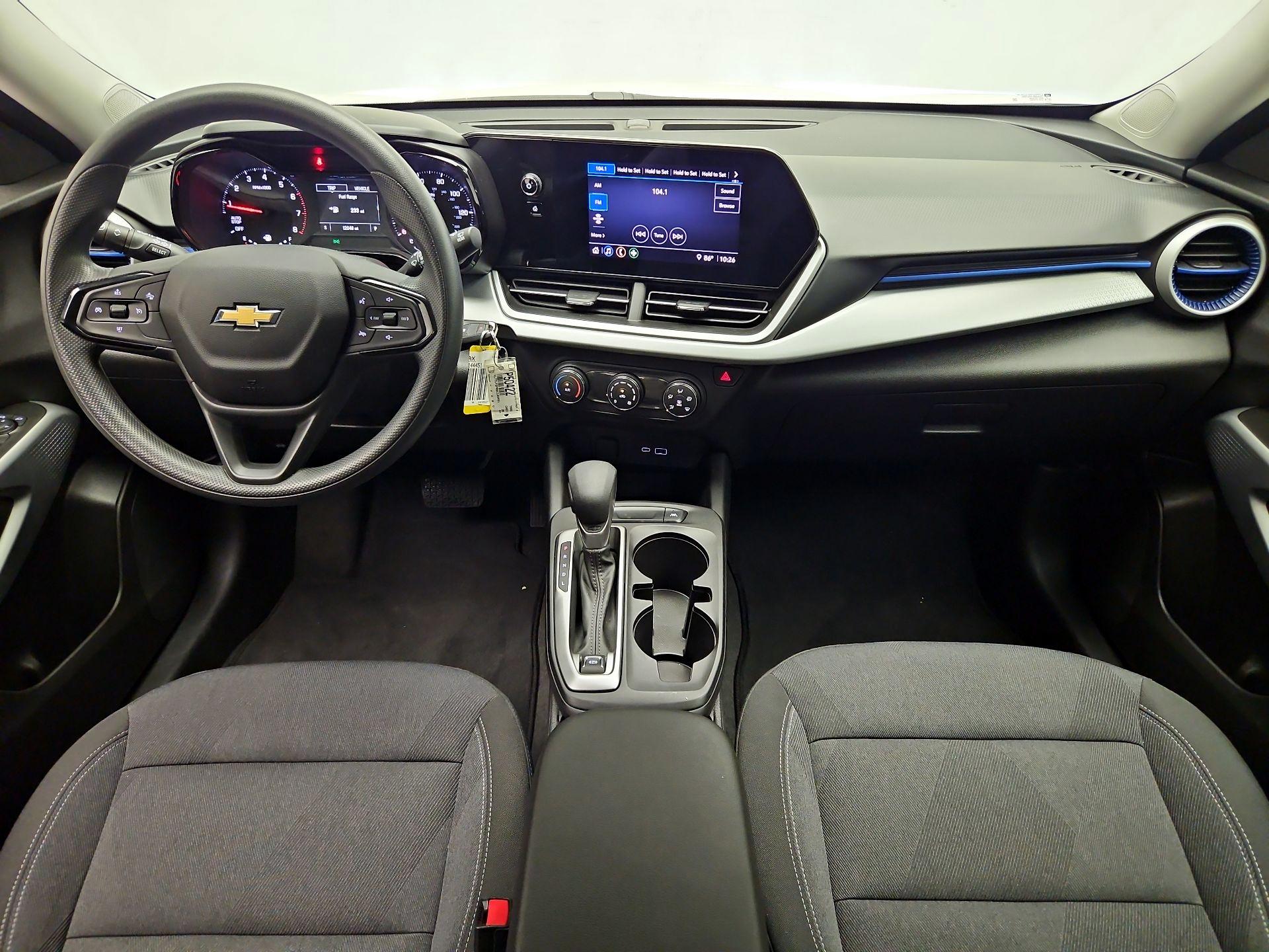 Thumbnail: 2025 Chevrolet Trax - 9