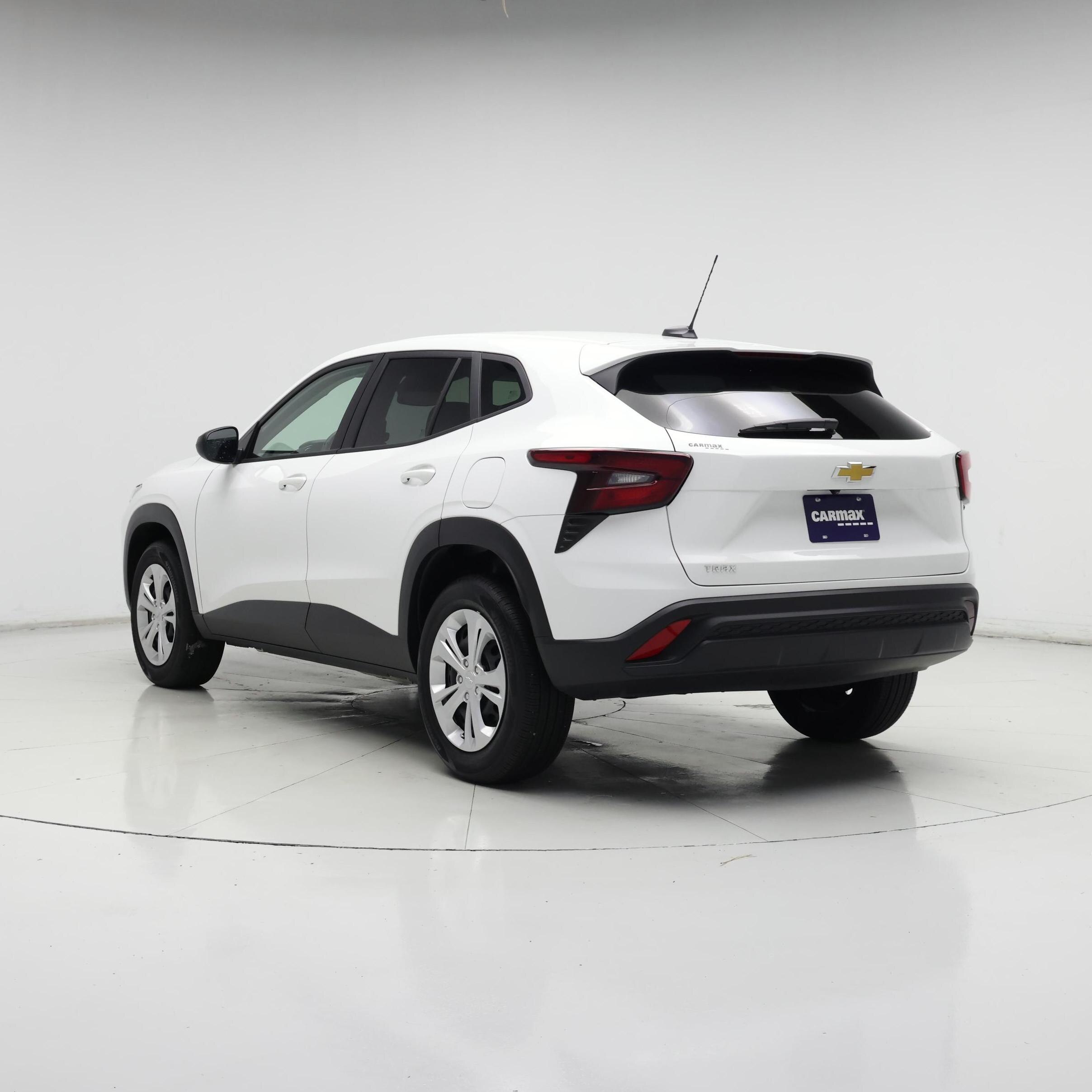 Thumbnail: 2025 Chevrolet Trax - 2
