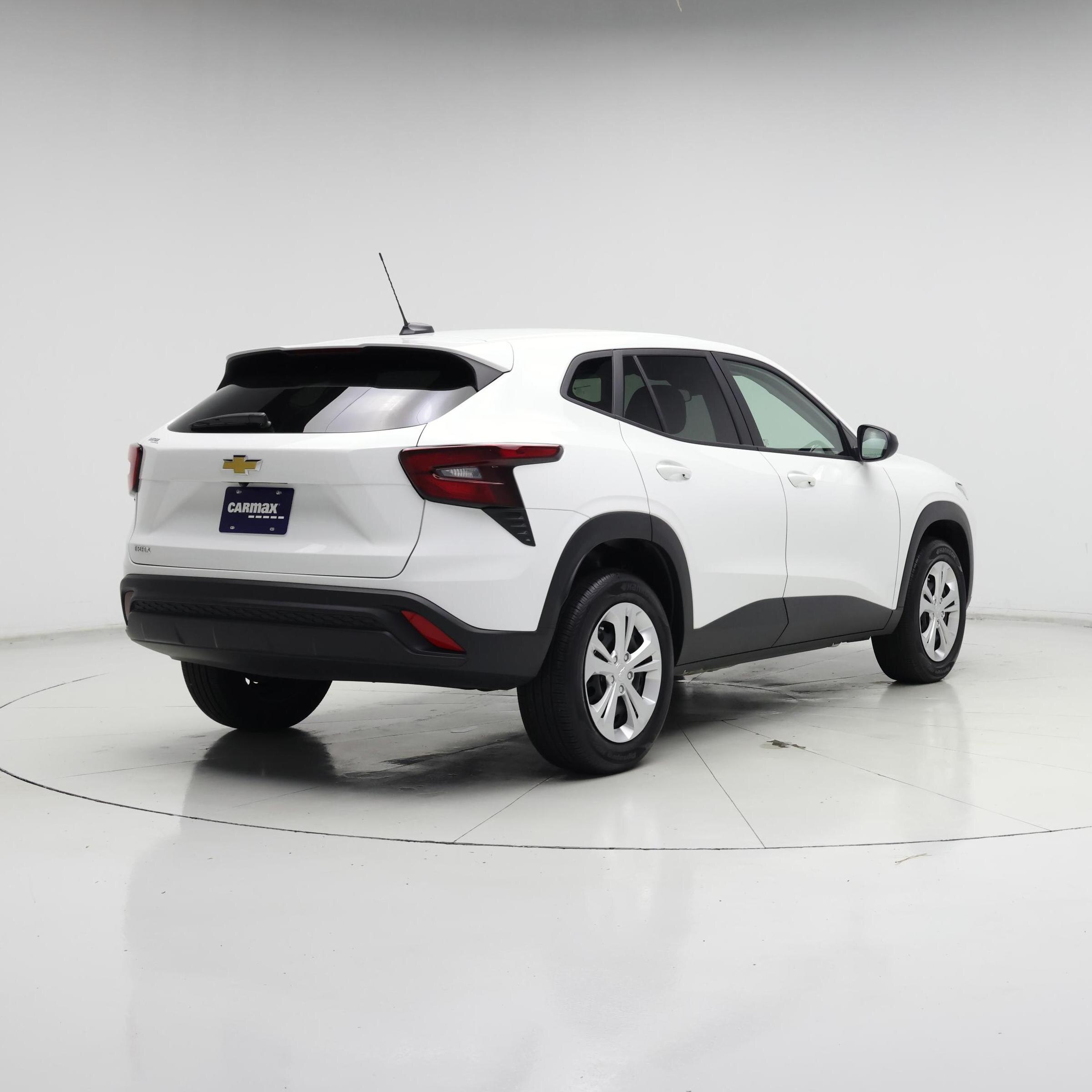 Thumbnail: 2025 Chevrolet Trax - 8