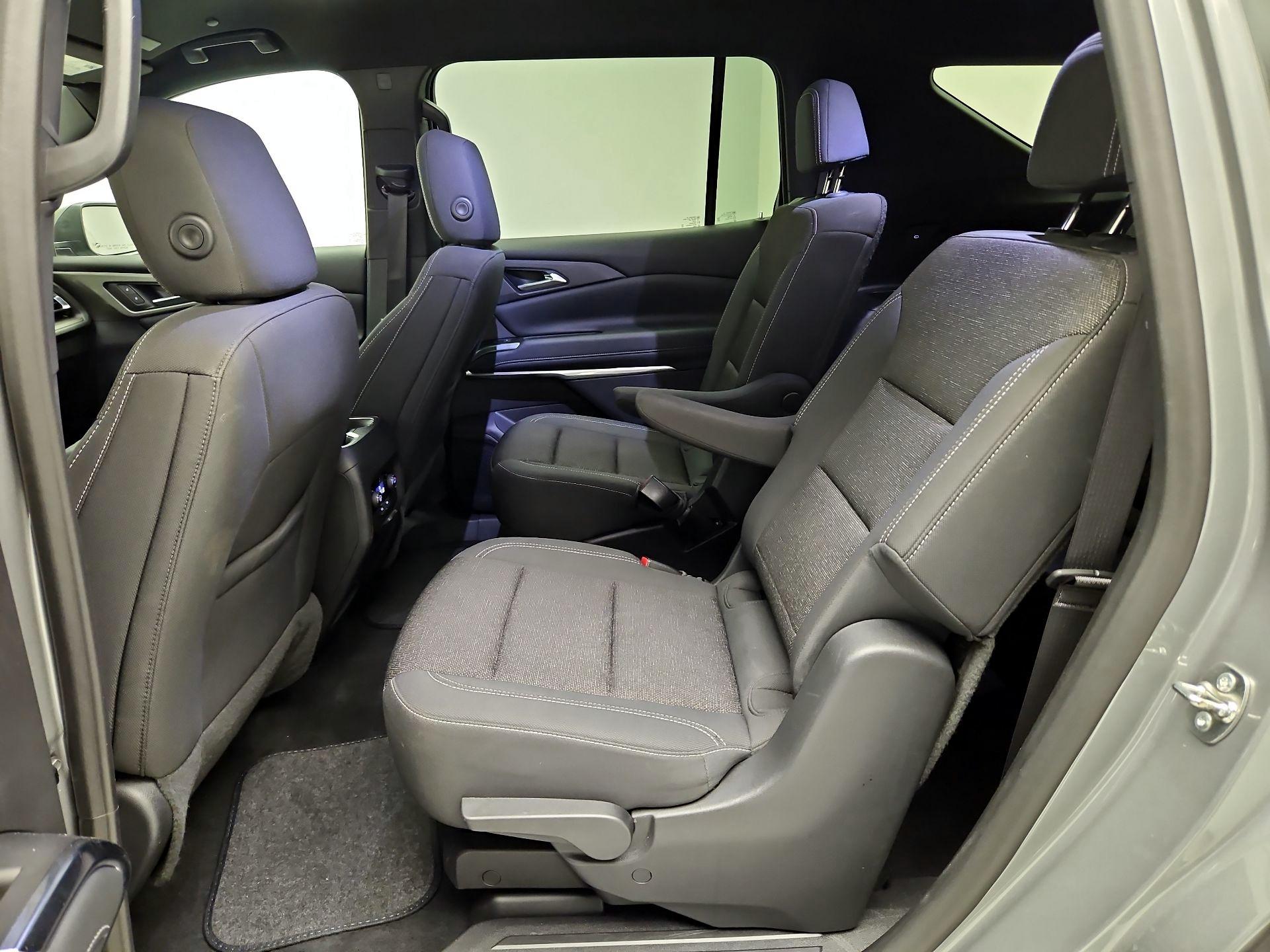 Thumbnail: 2024 Chevrolet Traverse - 17