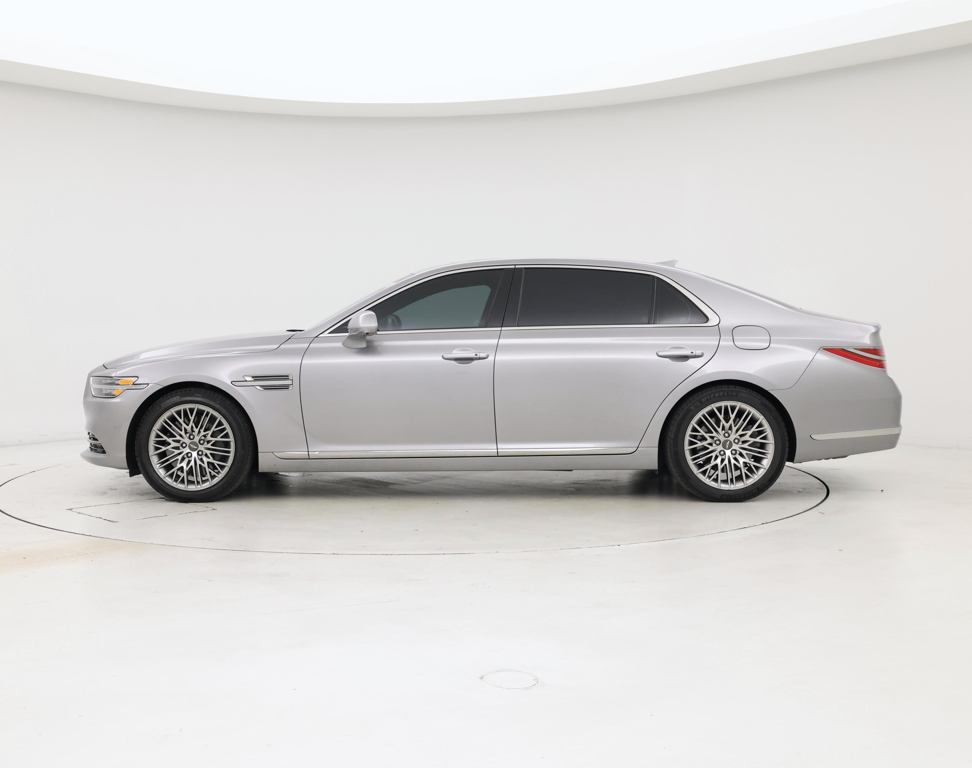 Thumbnail: 2022 Genesis G90 - 3