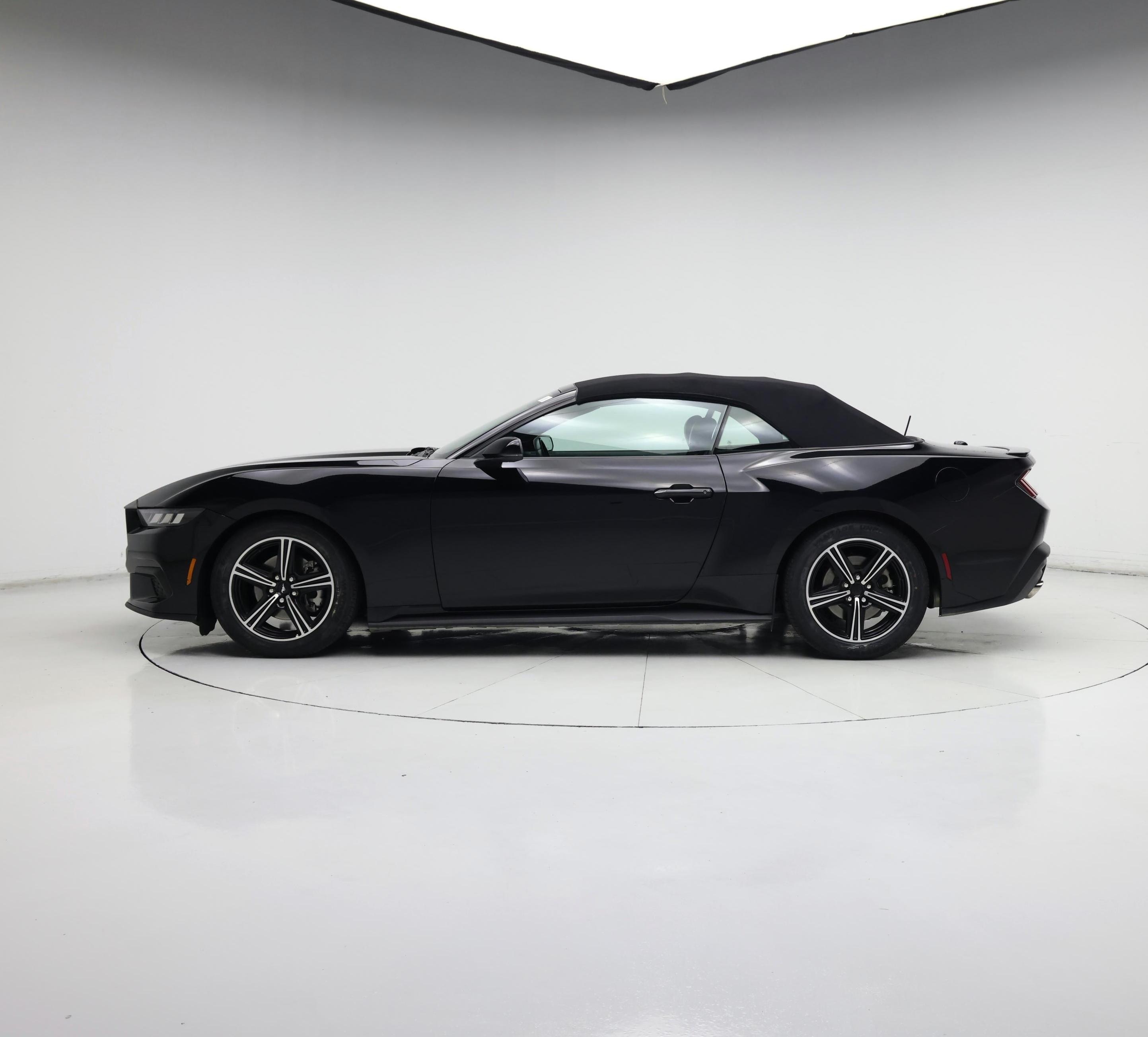 Thumbnail: 2024 Ford Mustang - 3