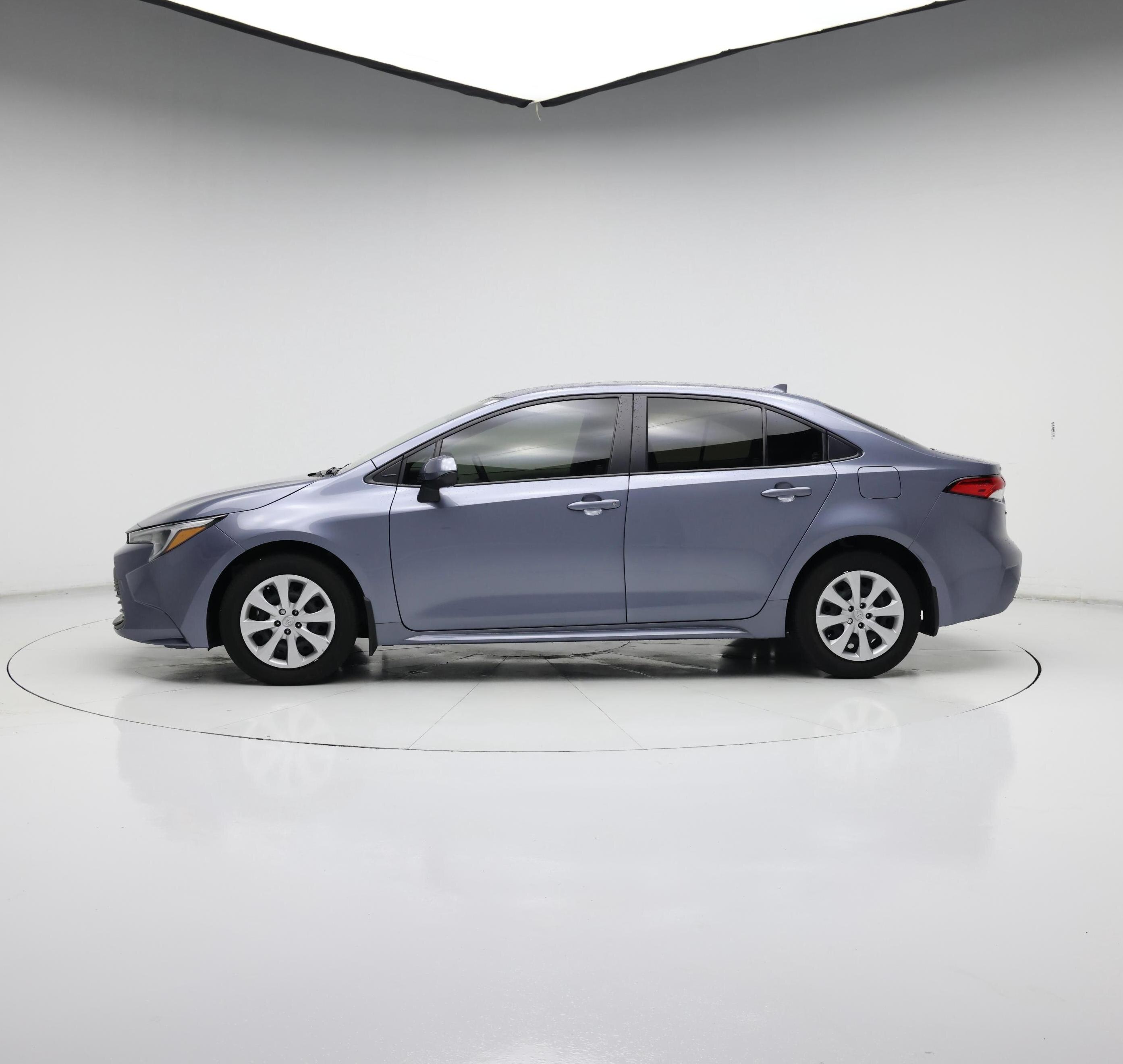 Thumbnail: 2025 Toyota Corolla - 3