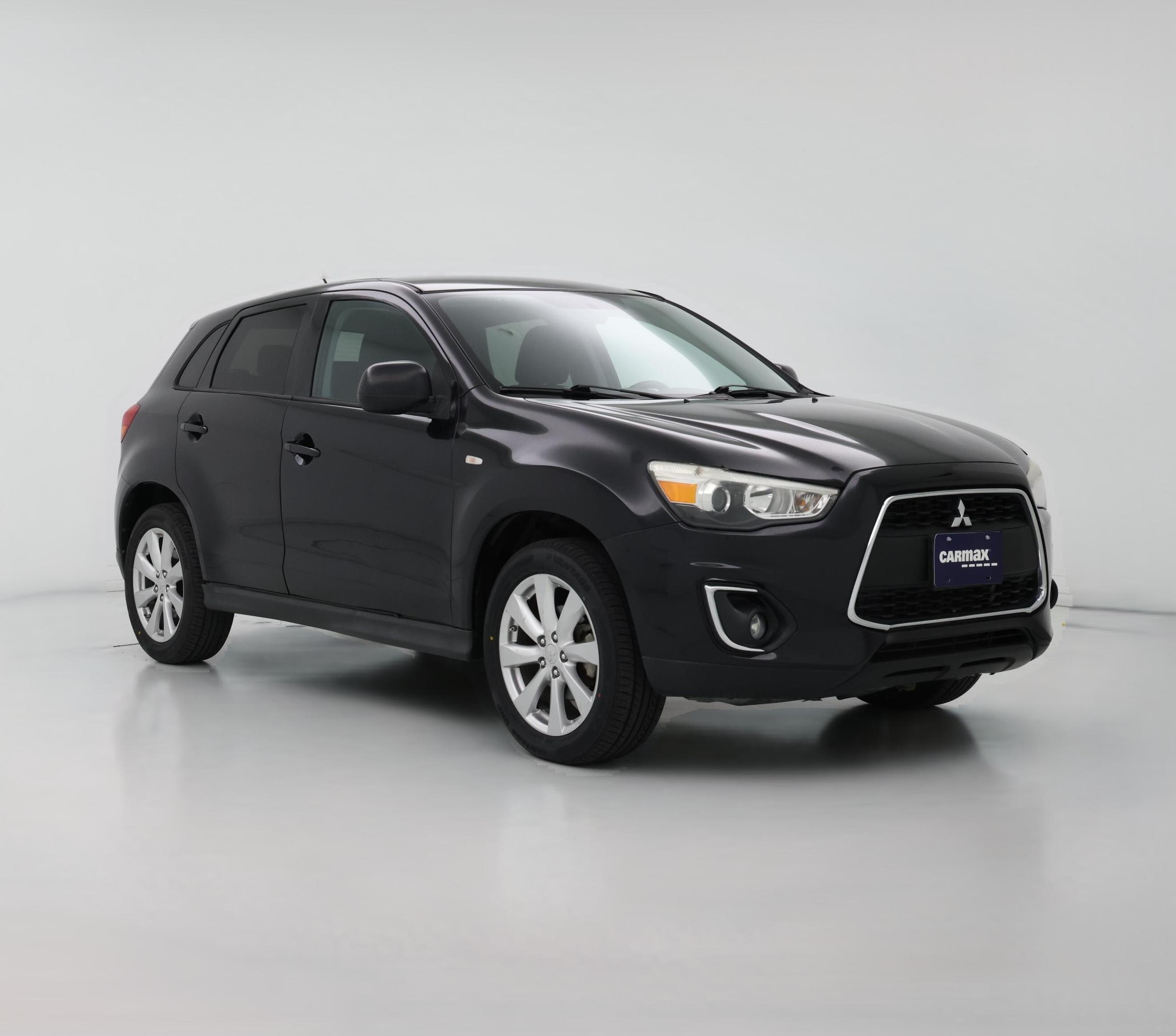 Thumbnail: 2015 Mitsubishi Outlander Sport - 1