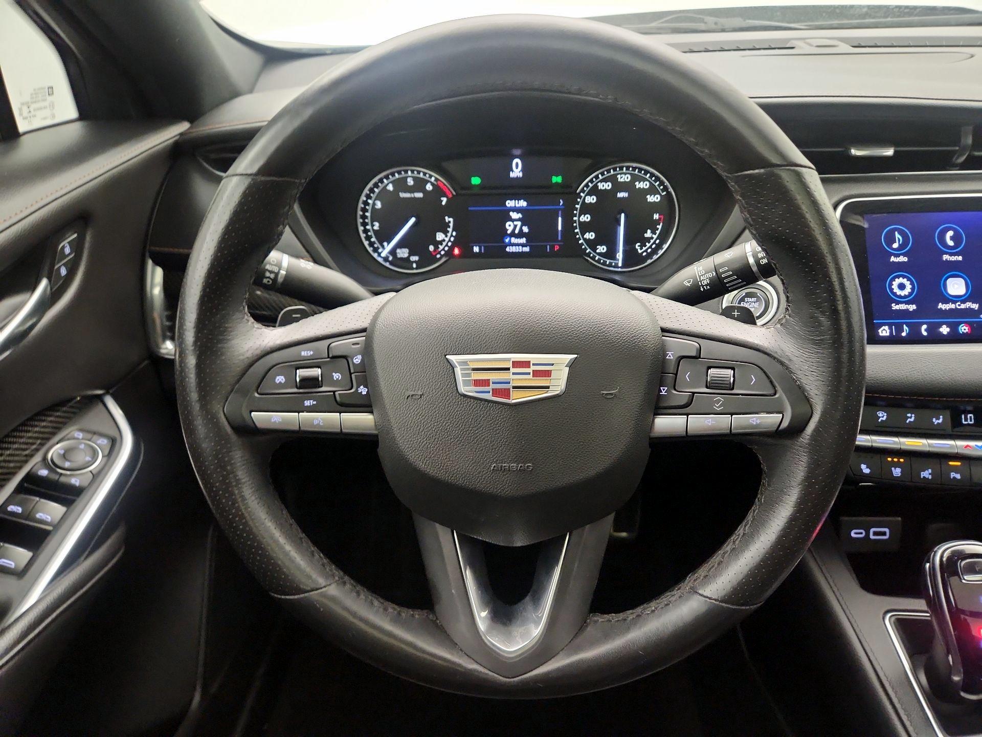 Thumbnail: 2023 Cadillac XT4 - 10